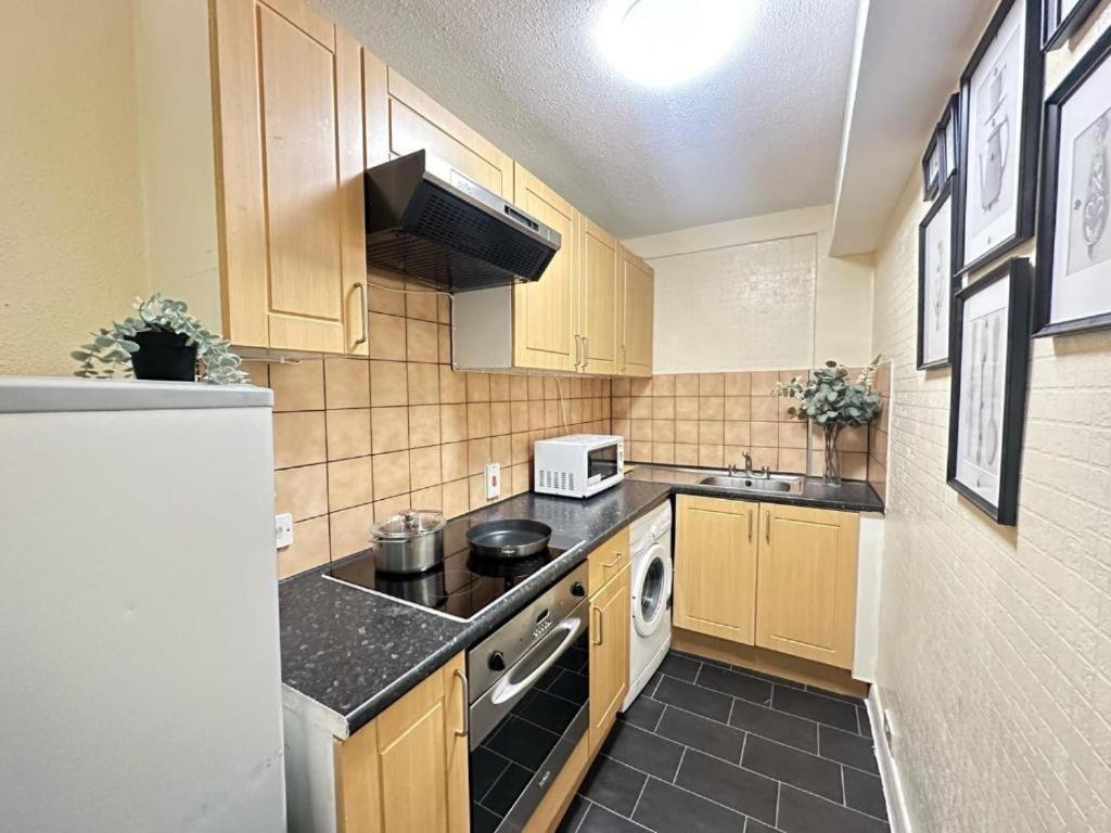 Apartment Hyde Park Studio London