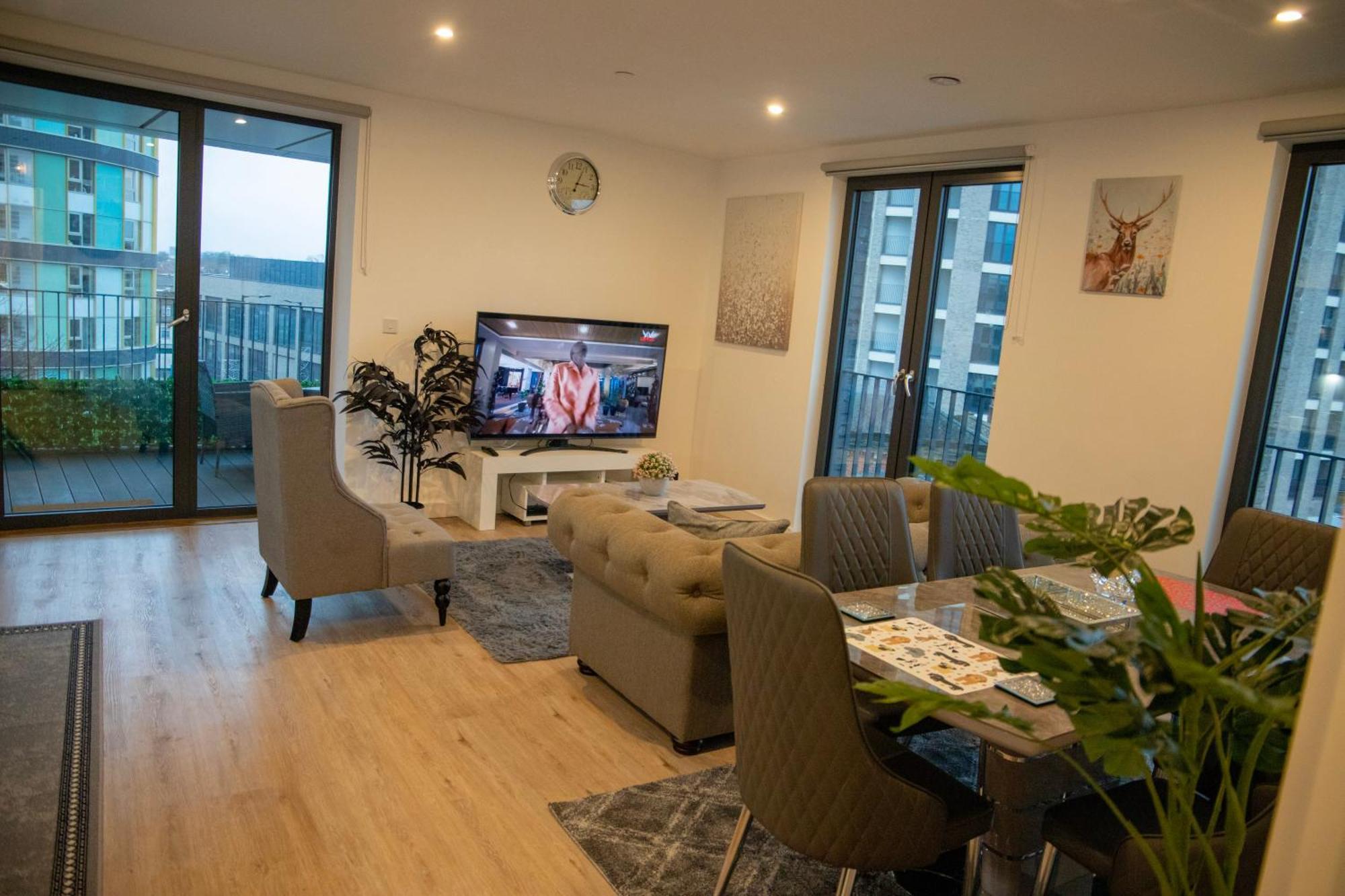 Jgb 2-bed In * London
