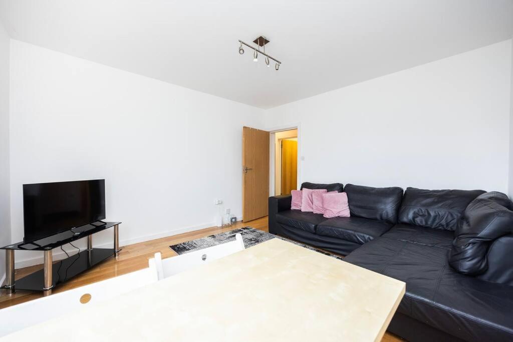 Comfortable 2 Bedroom In Marylebone Apartment