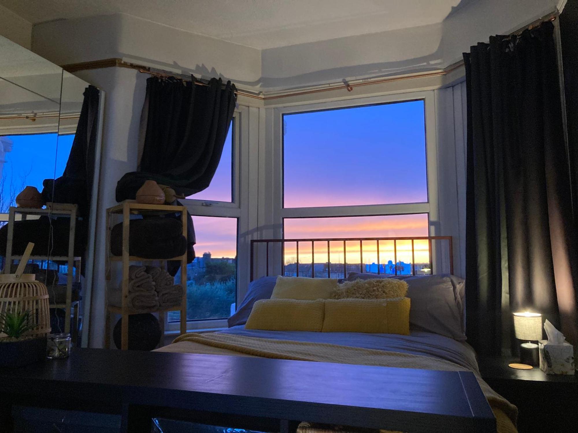 With A View Catford, Homestay *