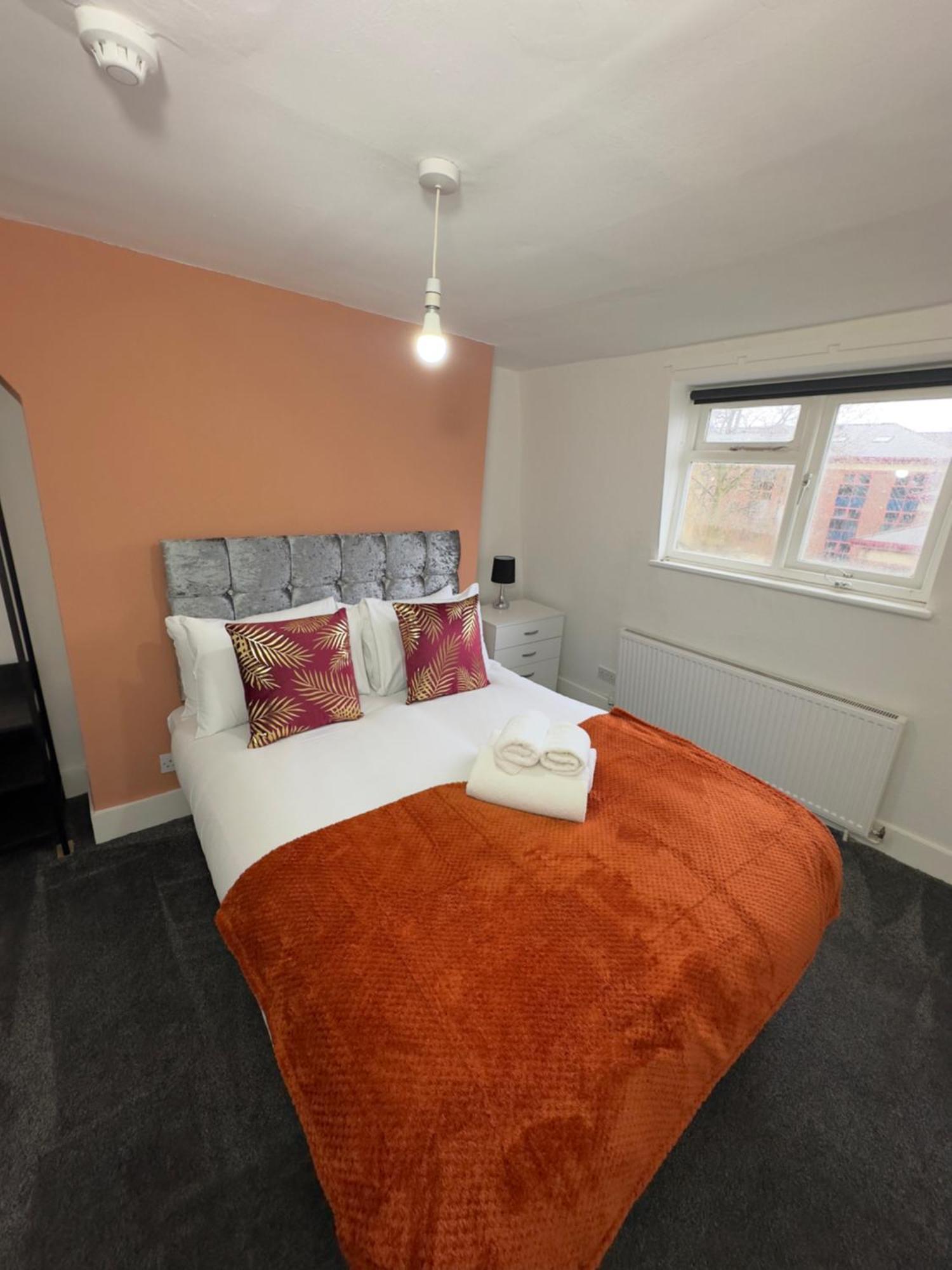 Hackney Mid & Long-term Casa de férias *