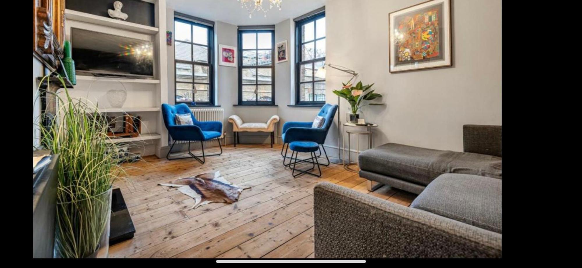 Tower Bridge, Boutique, Shad Thames Butlers Wharf Secure Parking , Balcony View Of Shard, Luxury With Van Parking Upto 4 Vans Ideal For Builders Shopfitters Secure Cctv Apartamento Londres