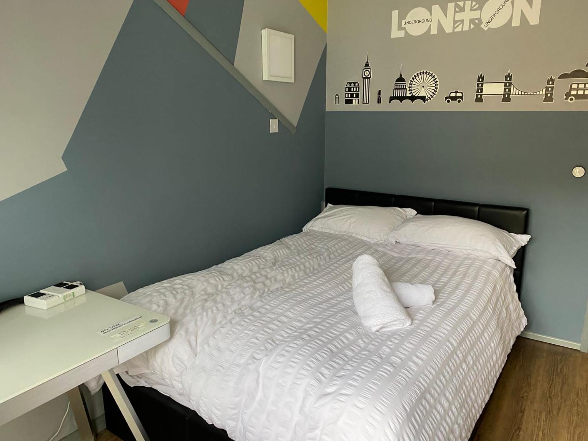 Luxurious Soft Water Air Conditioning Tv 5 Bed Arcade House Casa de férias Londres