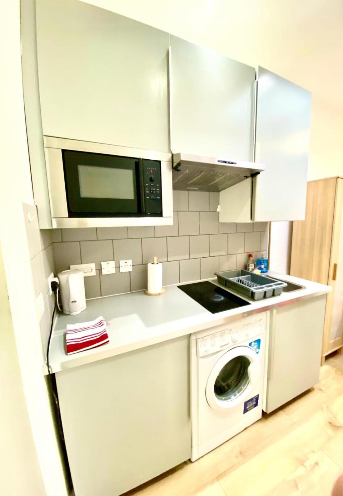 Lovely Cosy Ground Floor In London