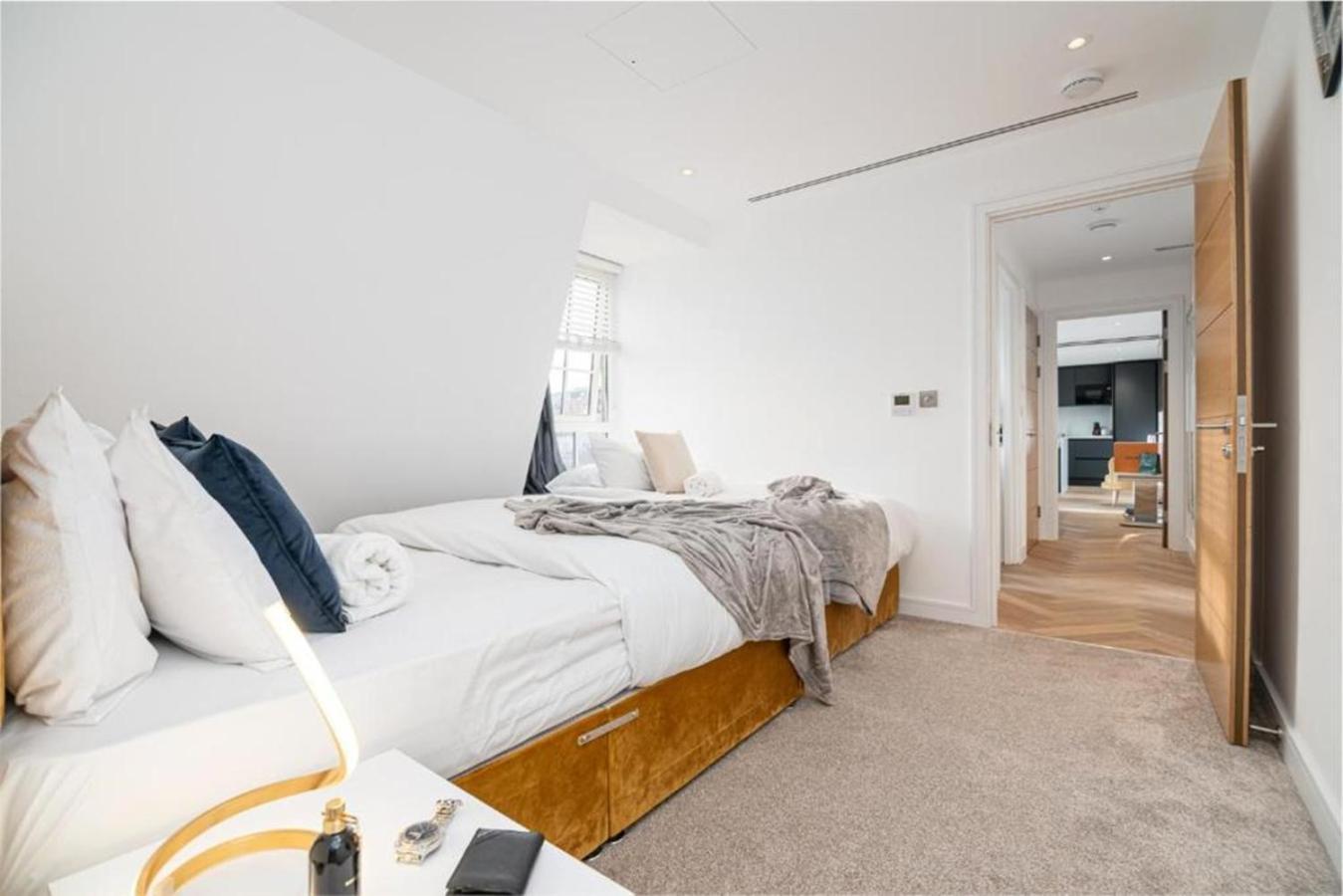 Marble Arch Penthouses With Skyline Views *