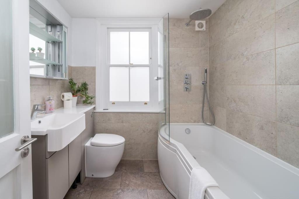 Stunning House Close To Notting Hill London