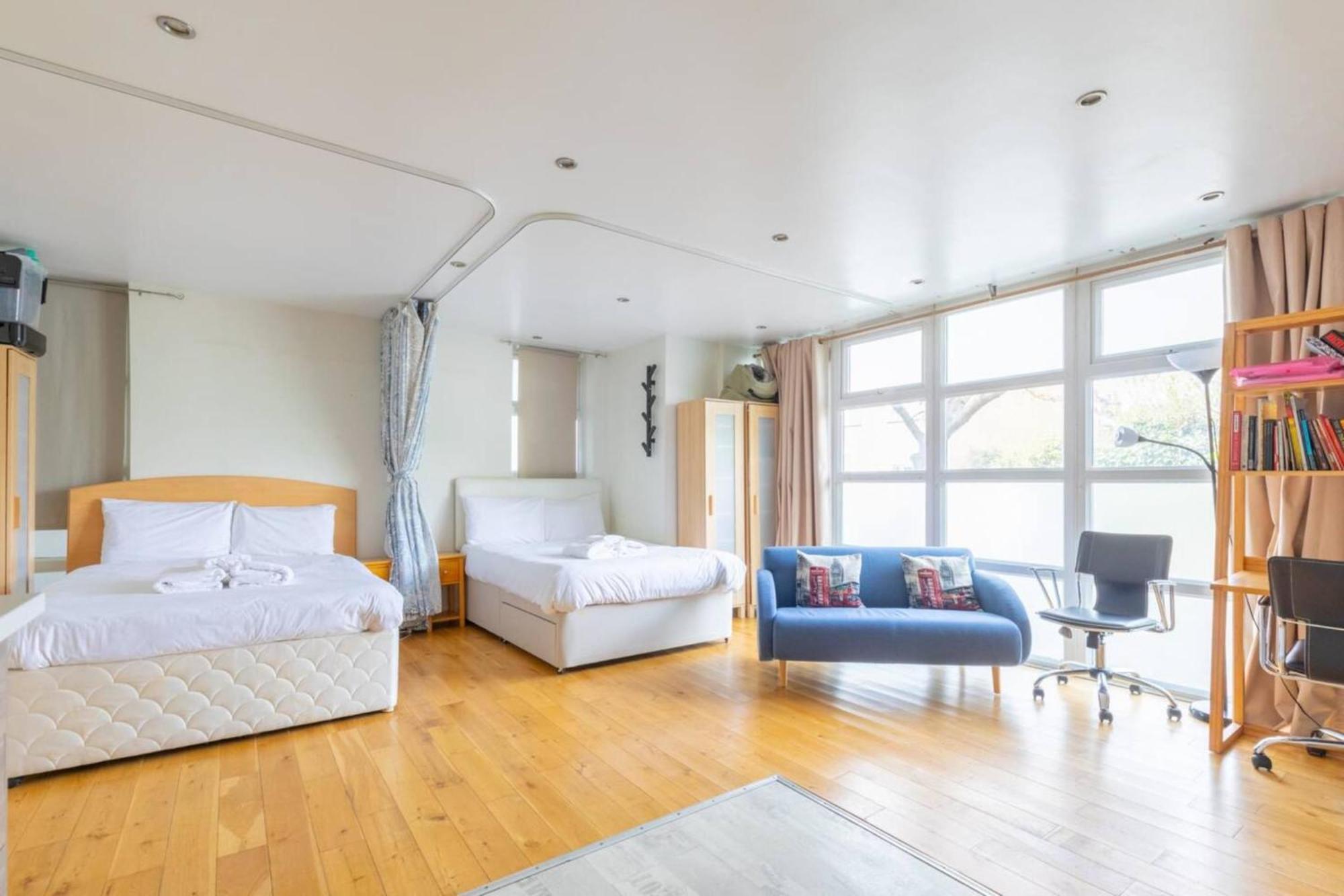 Apartment Spacious Studio In Kennington *