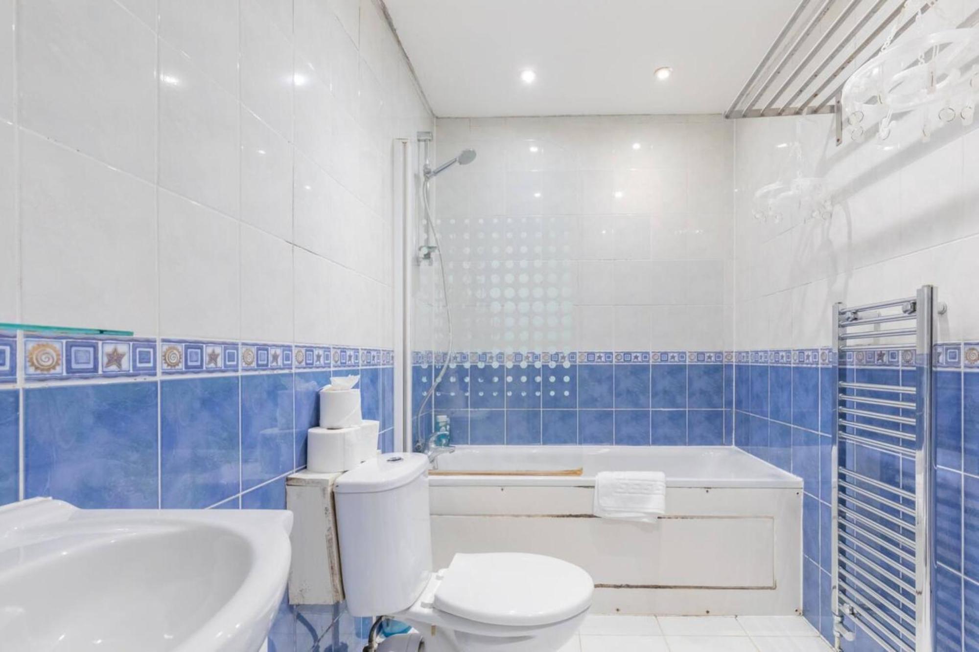 Spacious Studio In Kennington