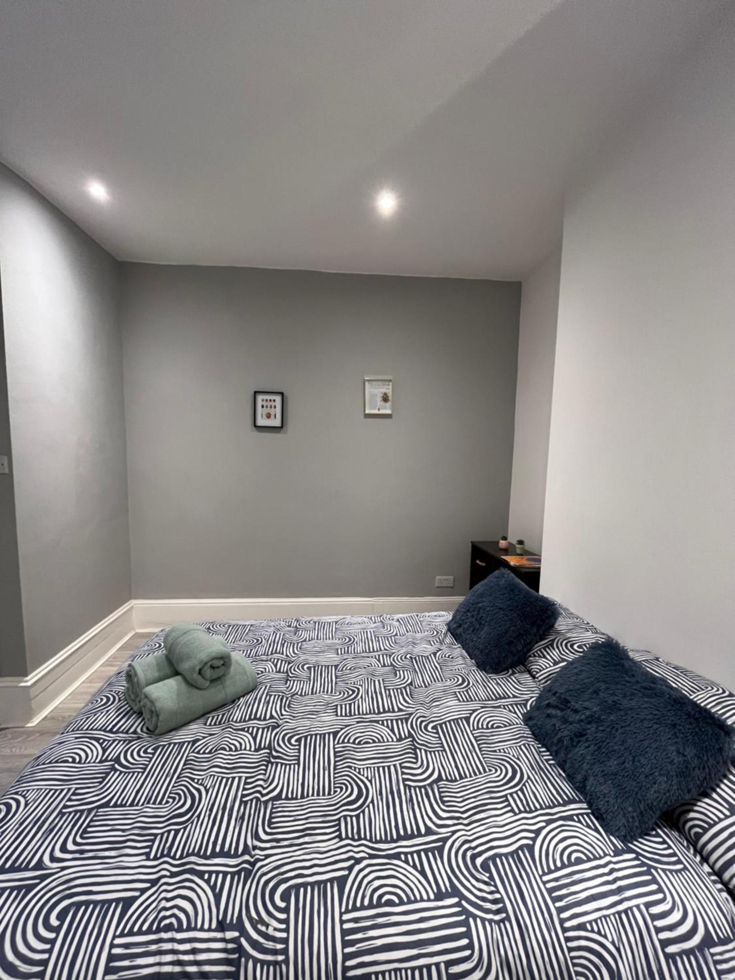 Super 2 Bed Flat Apartamento Londres
