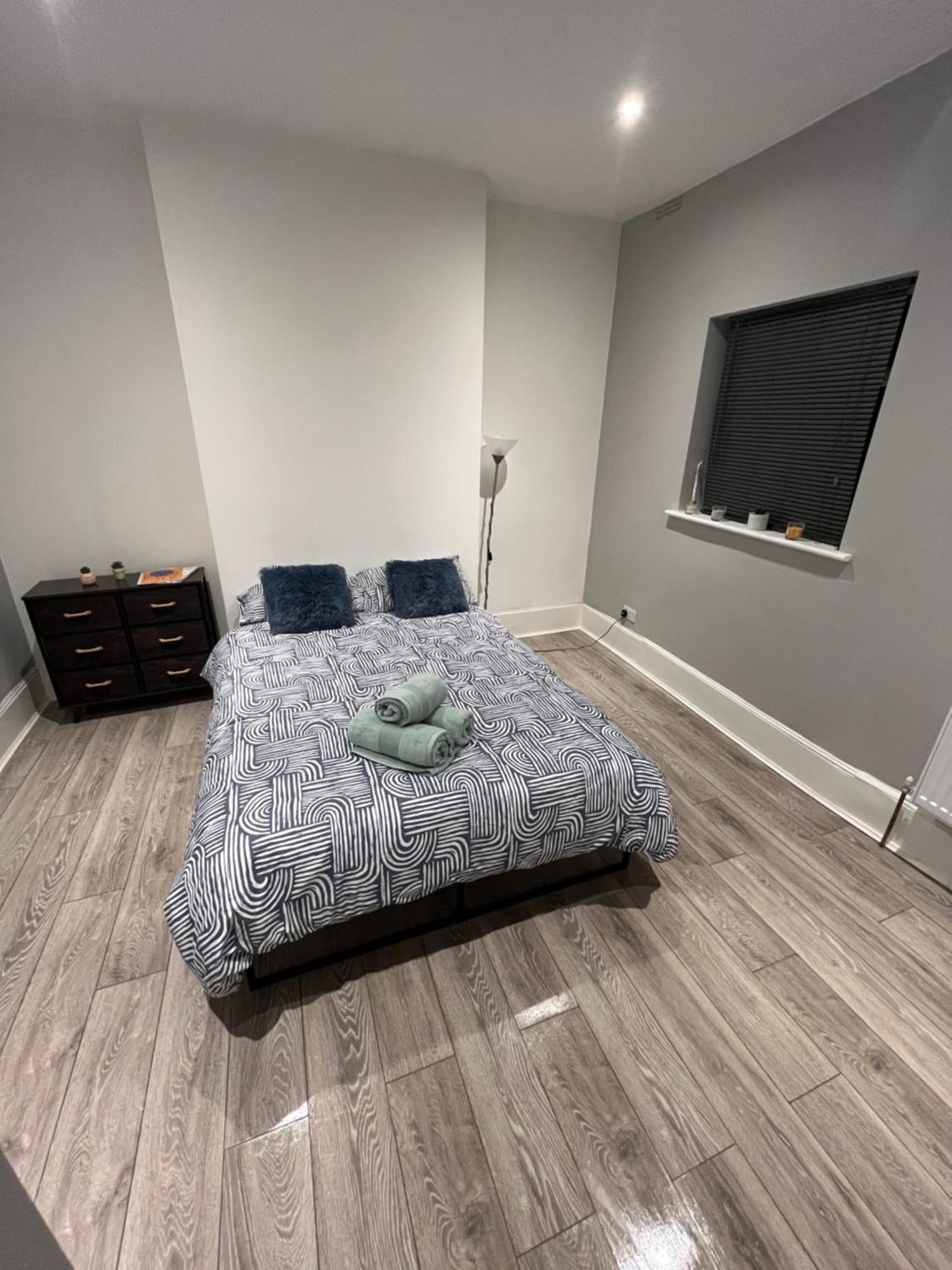 Super 2 Bed Flat