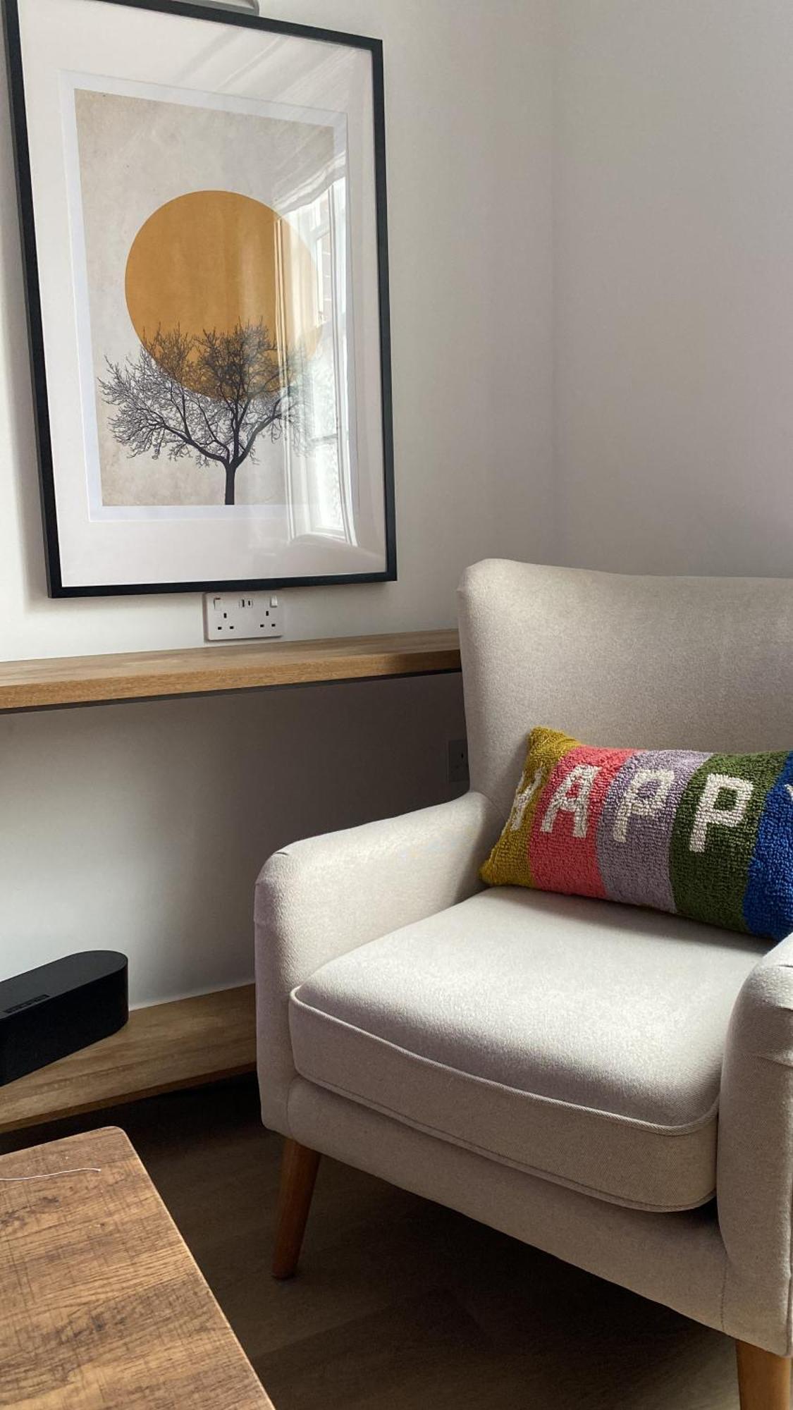 Apartment Two Bedroom Two Bathrooms Superior London