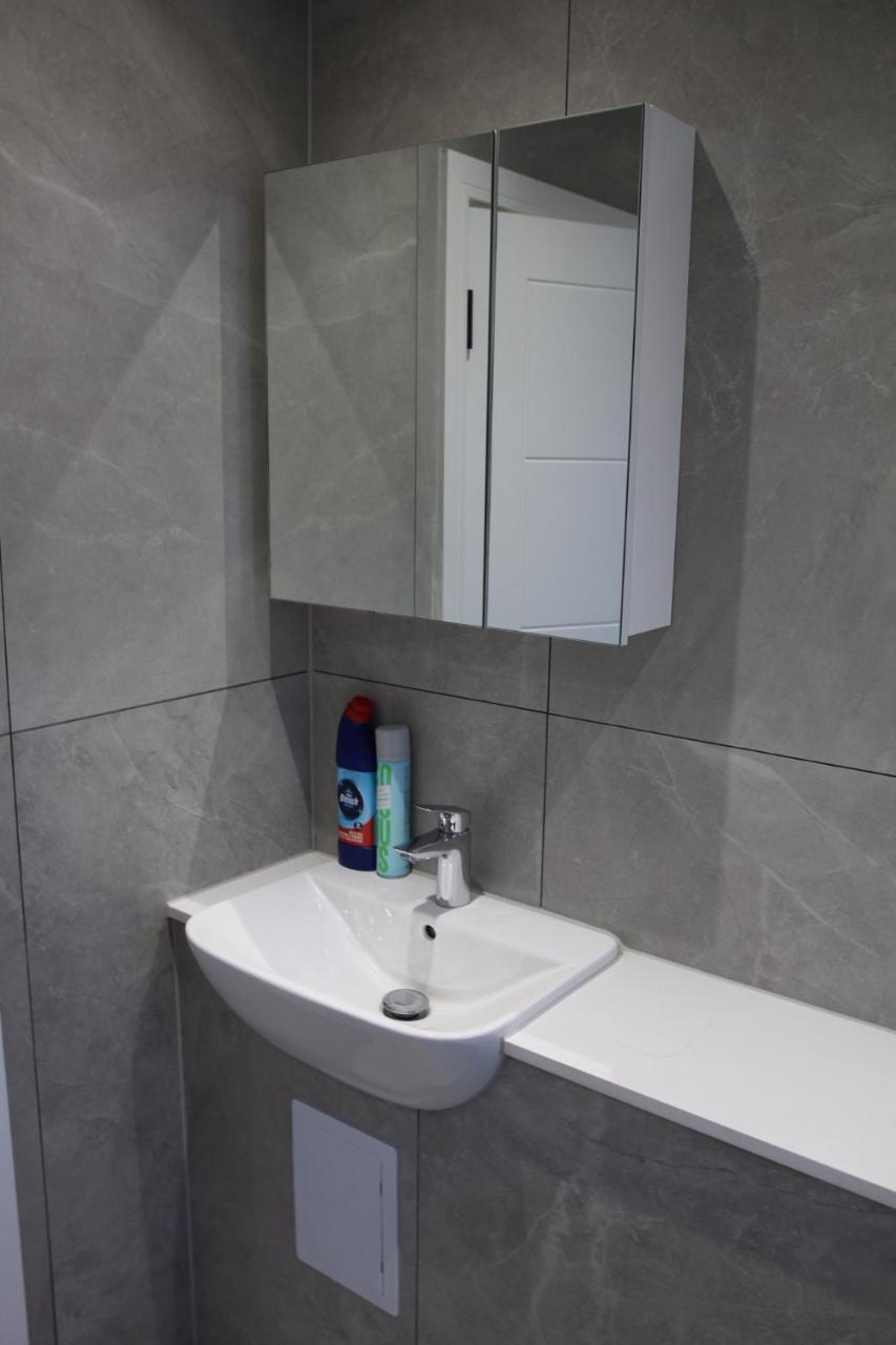 Apartment Brand New Greenwich House-heart Of London-great Connections To London