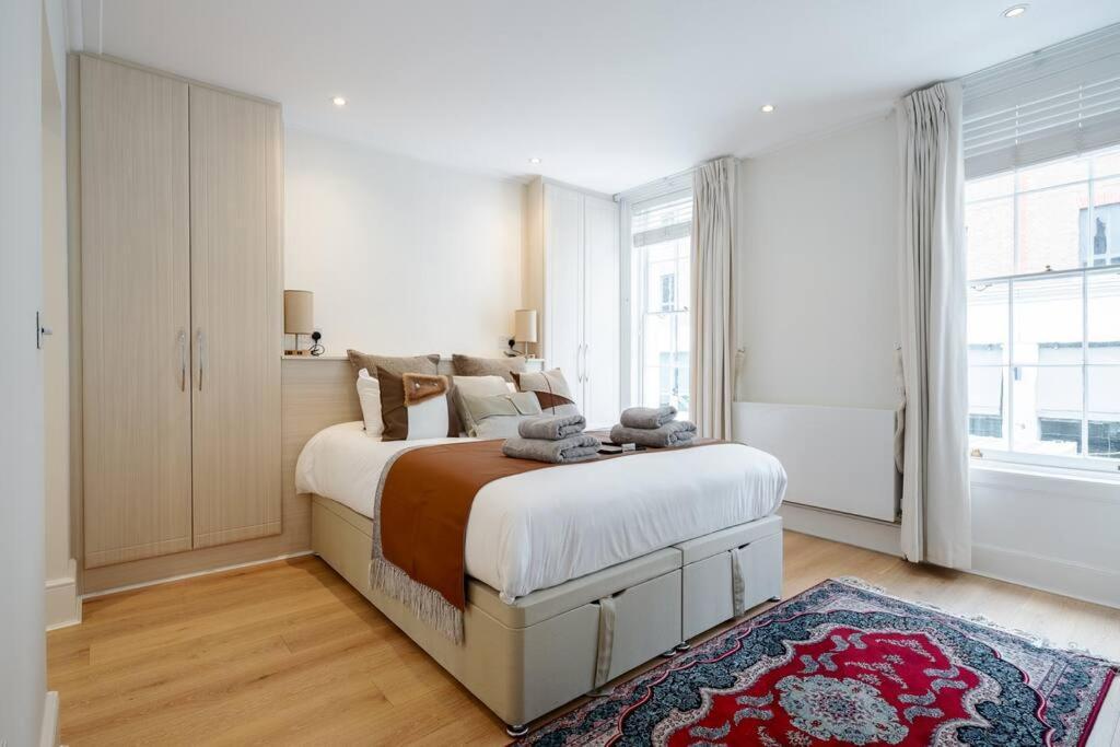 Luxury 3brs House In The Heart Of Victoria Villa