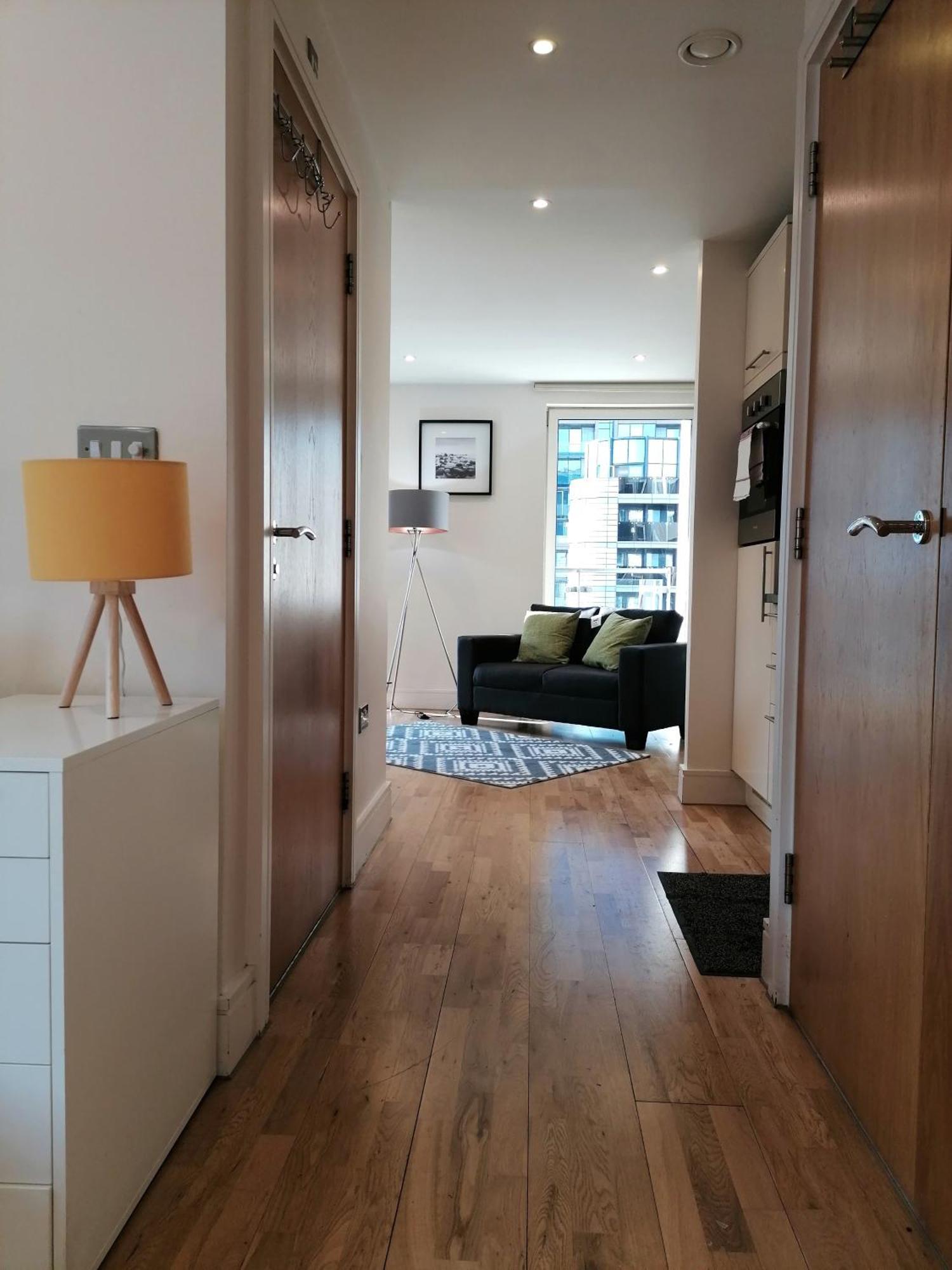 Canary Wharf Serviced Apartments London