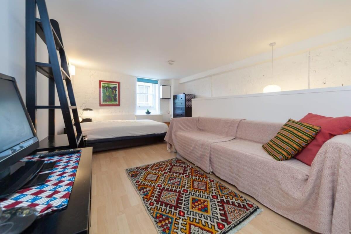 Charming 1 Bedroom In Old School House Apartment *