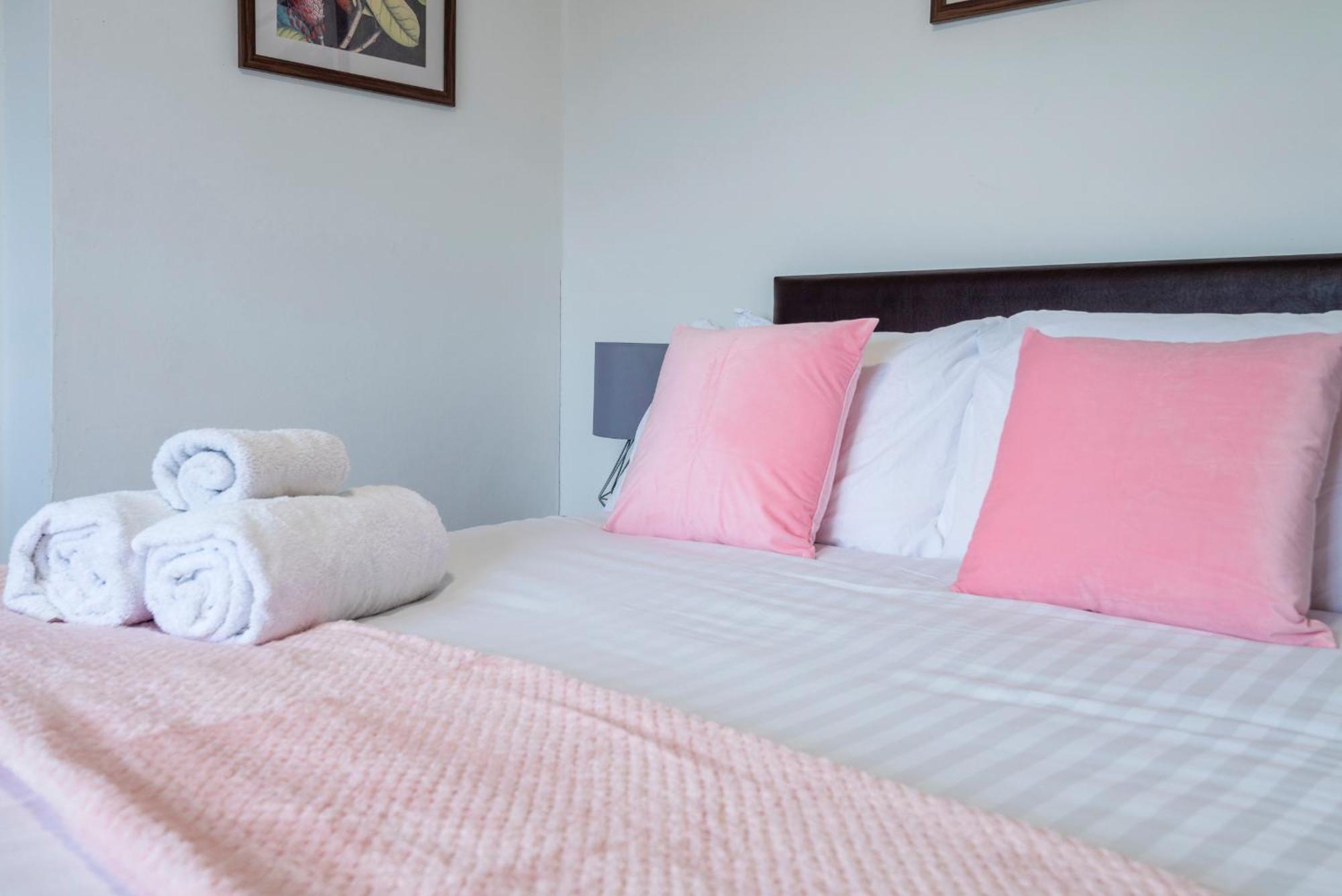 Adorable, Comfy Flat Walk Paddington/elizabeth Stn Apartment *