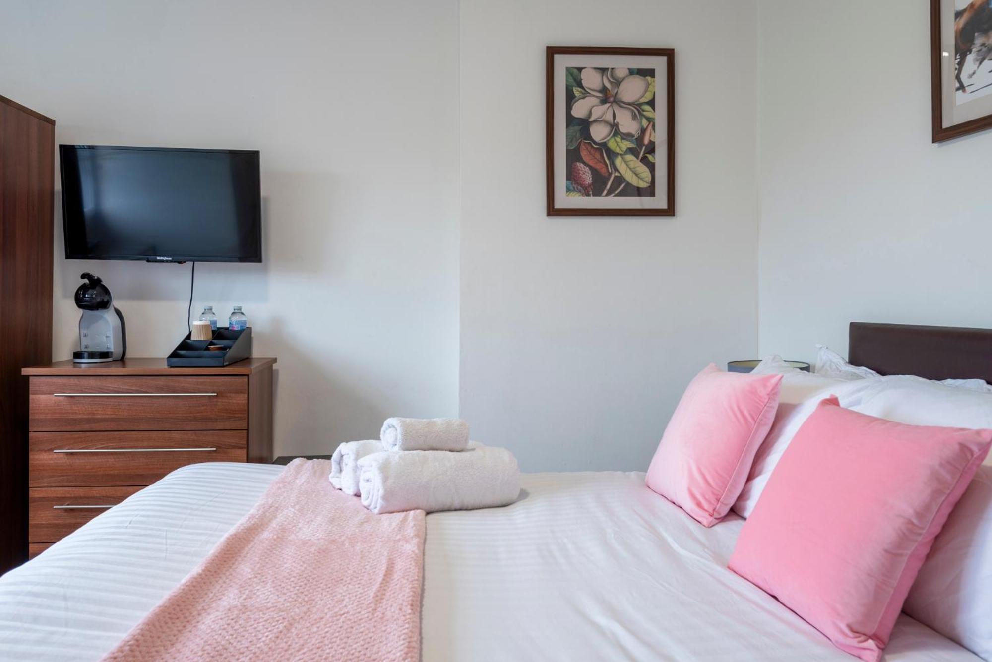 Adorable, Comfy Flat Walk Paddington/elizabeth Stn Apartment London