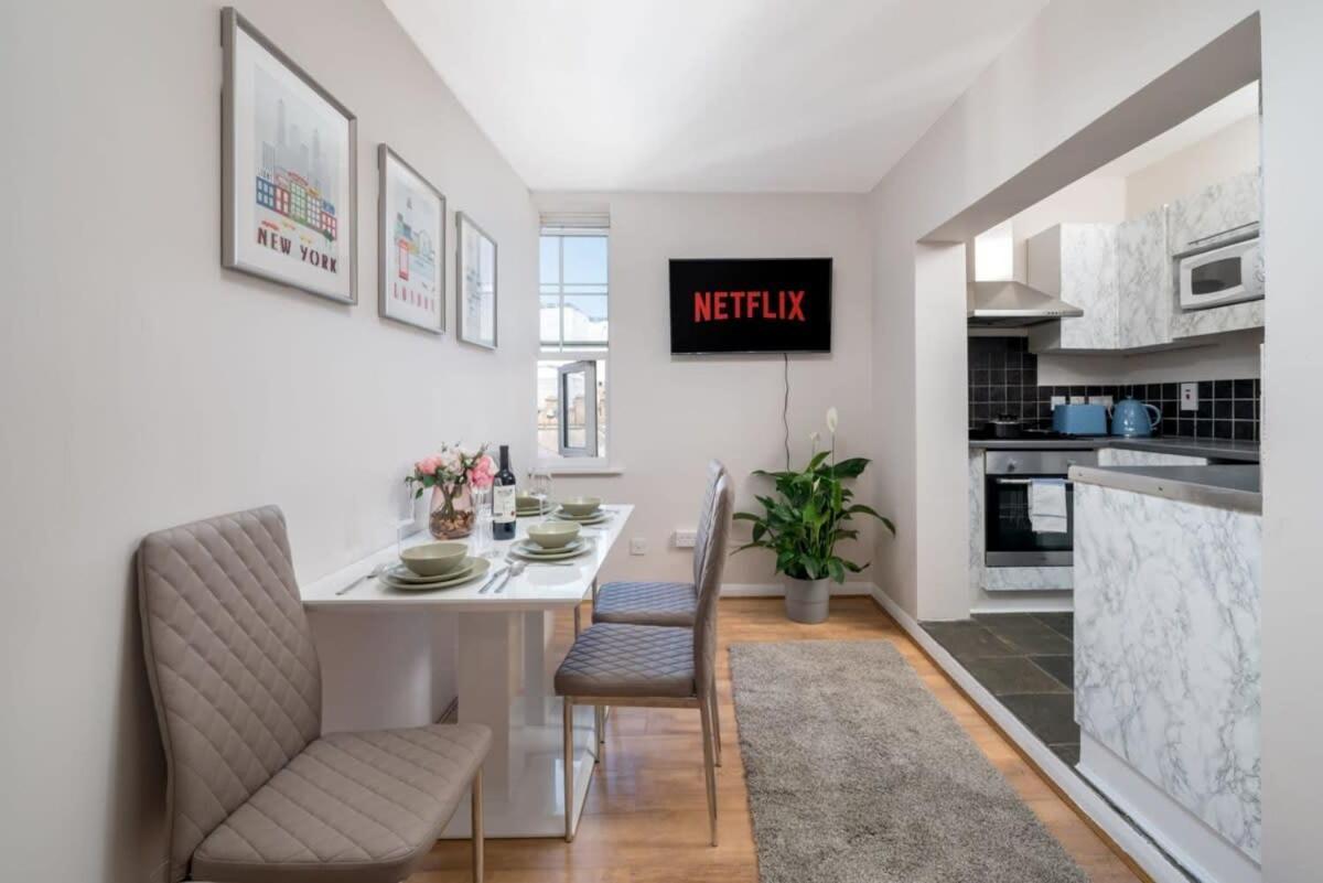 Apartamento Of - Lovely Two Bedroom