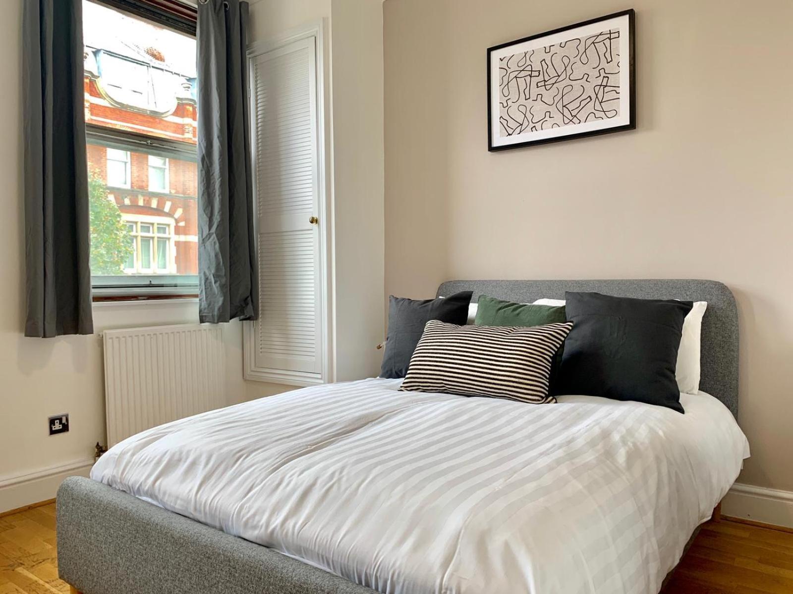 Chancery Lane Residenses * London