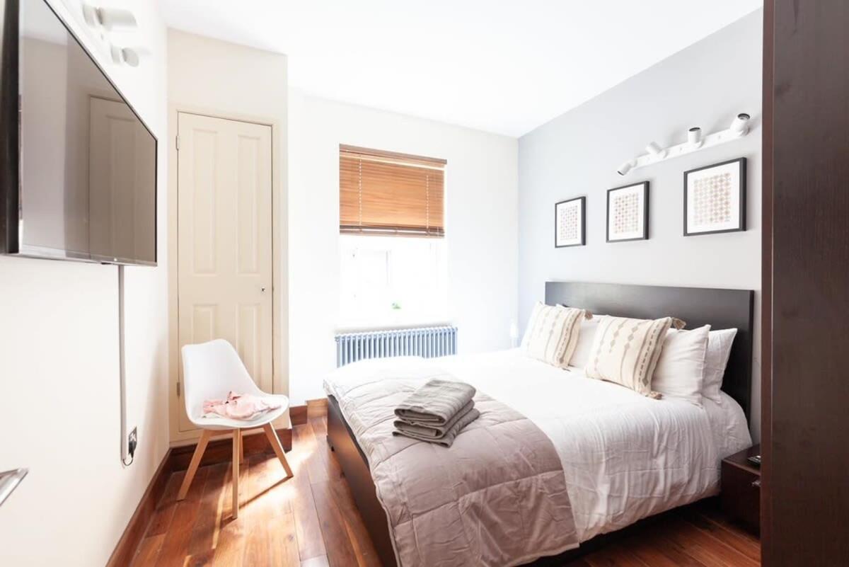 Modern And Comfortable Air-conditioned 2br Flat London
