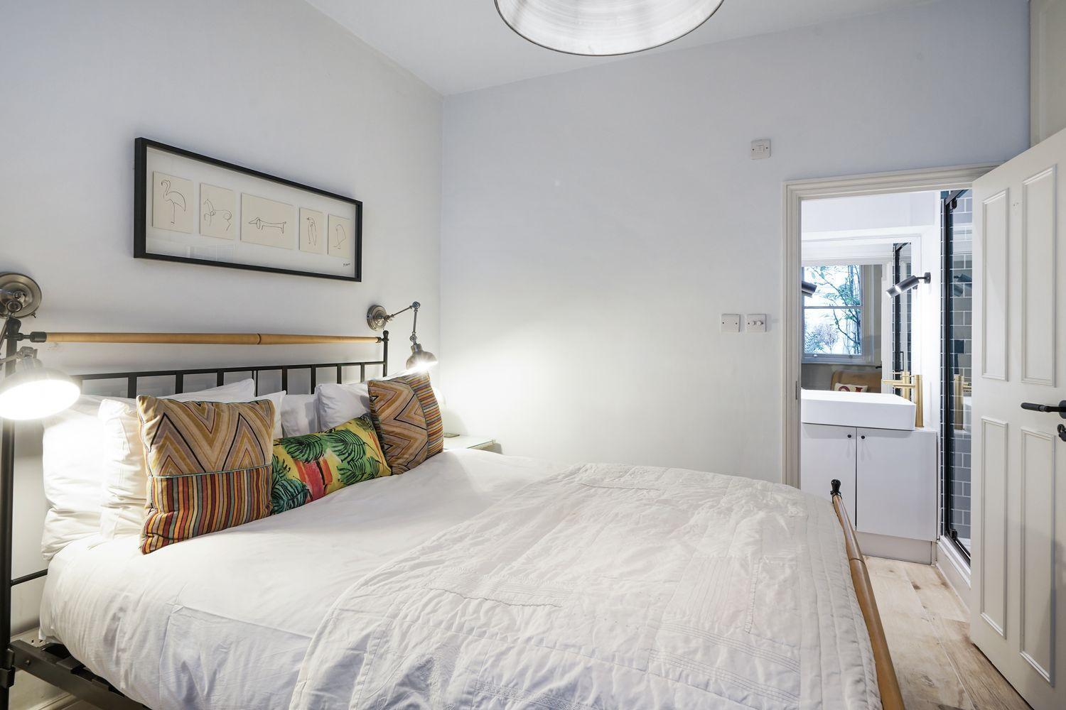 Hububb Luxury Queen's Gate Garden Apartment London