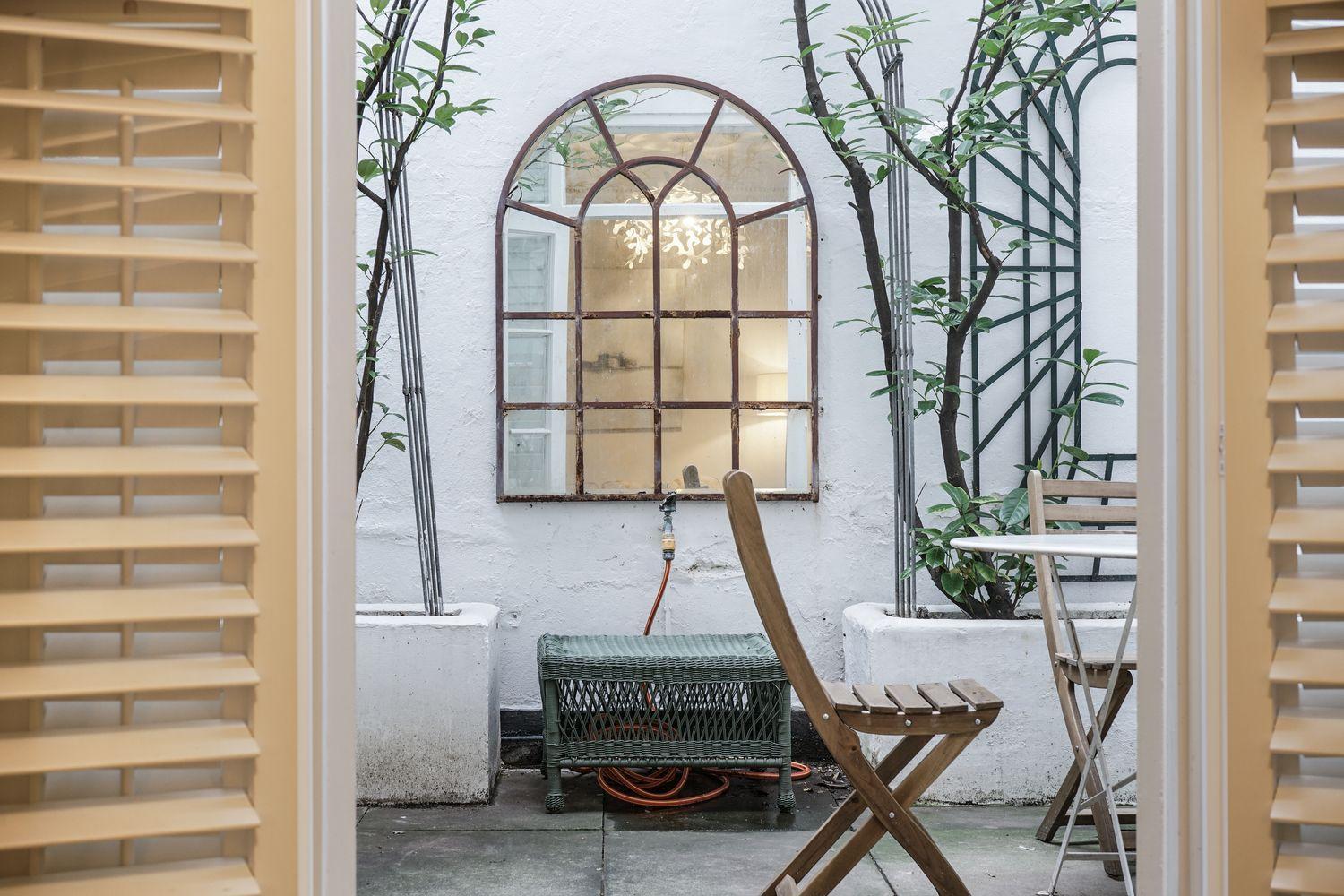 Hububb Luxury Queen's Gate Garden Apartment *