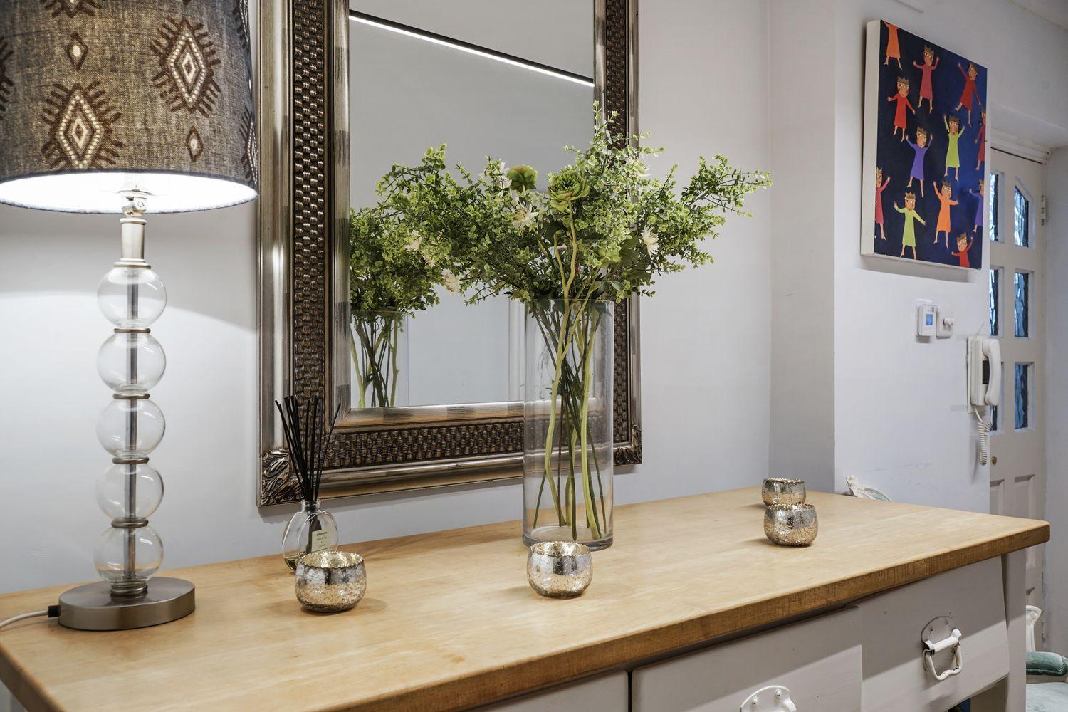 Hububb Luxury Queen's Gate Garden Apartment *