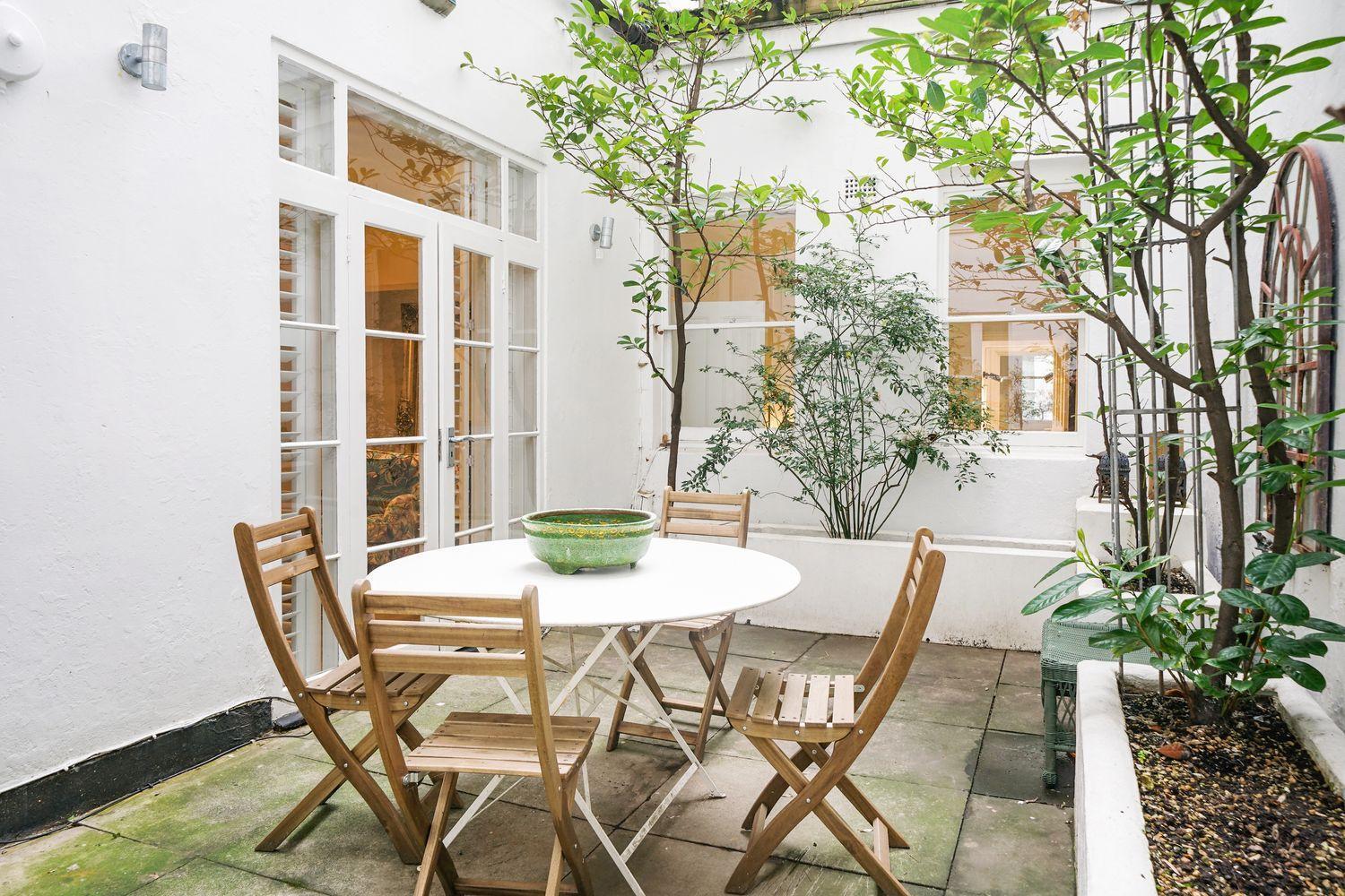 Hububb Luxury Queen's Gate Garden London