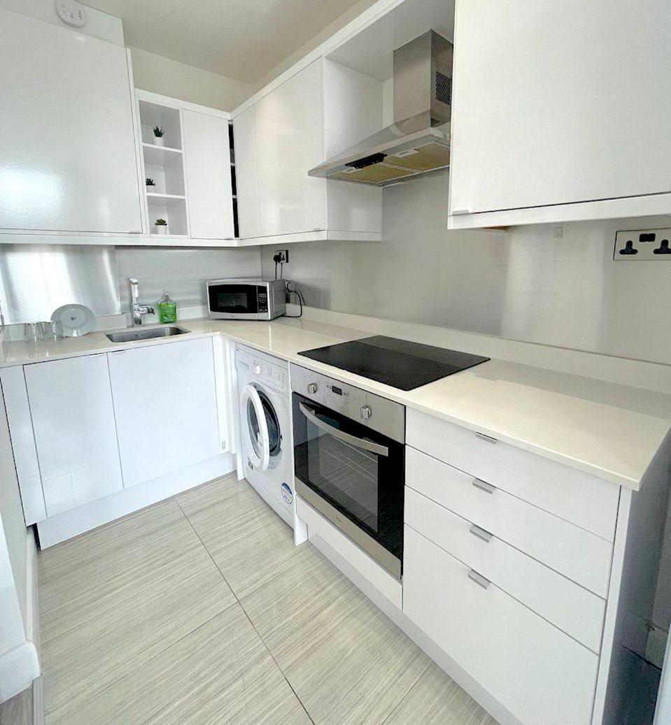 Apartment Harrow London