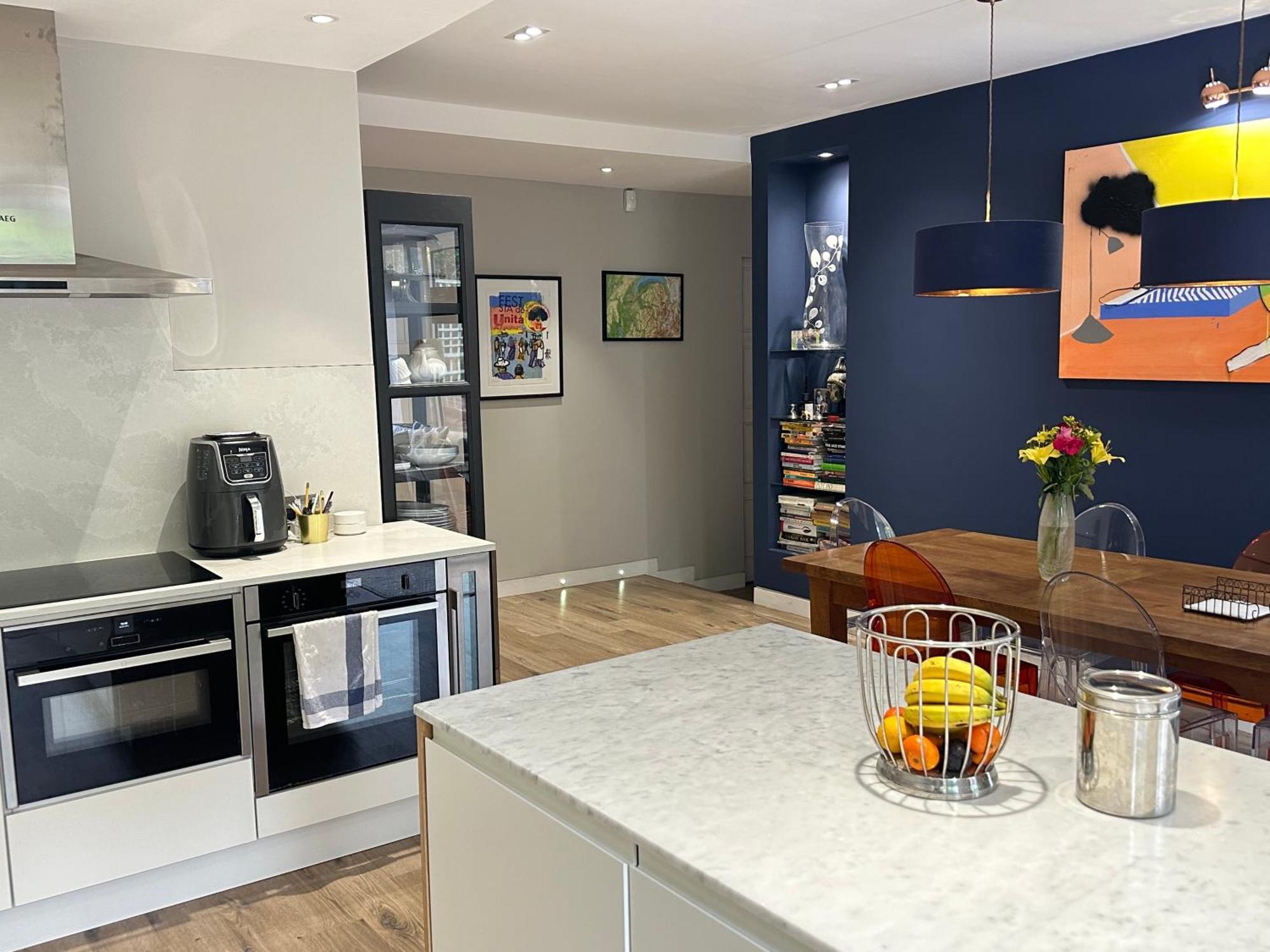 Holiday home Wimbledon Tennis House With Hot Tub; 4 Minute Walk