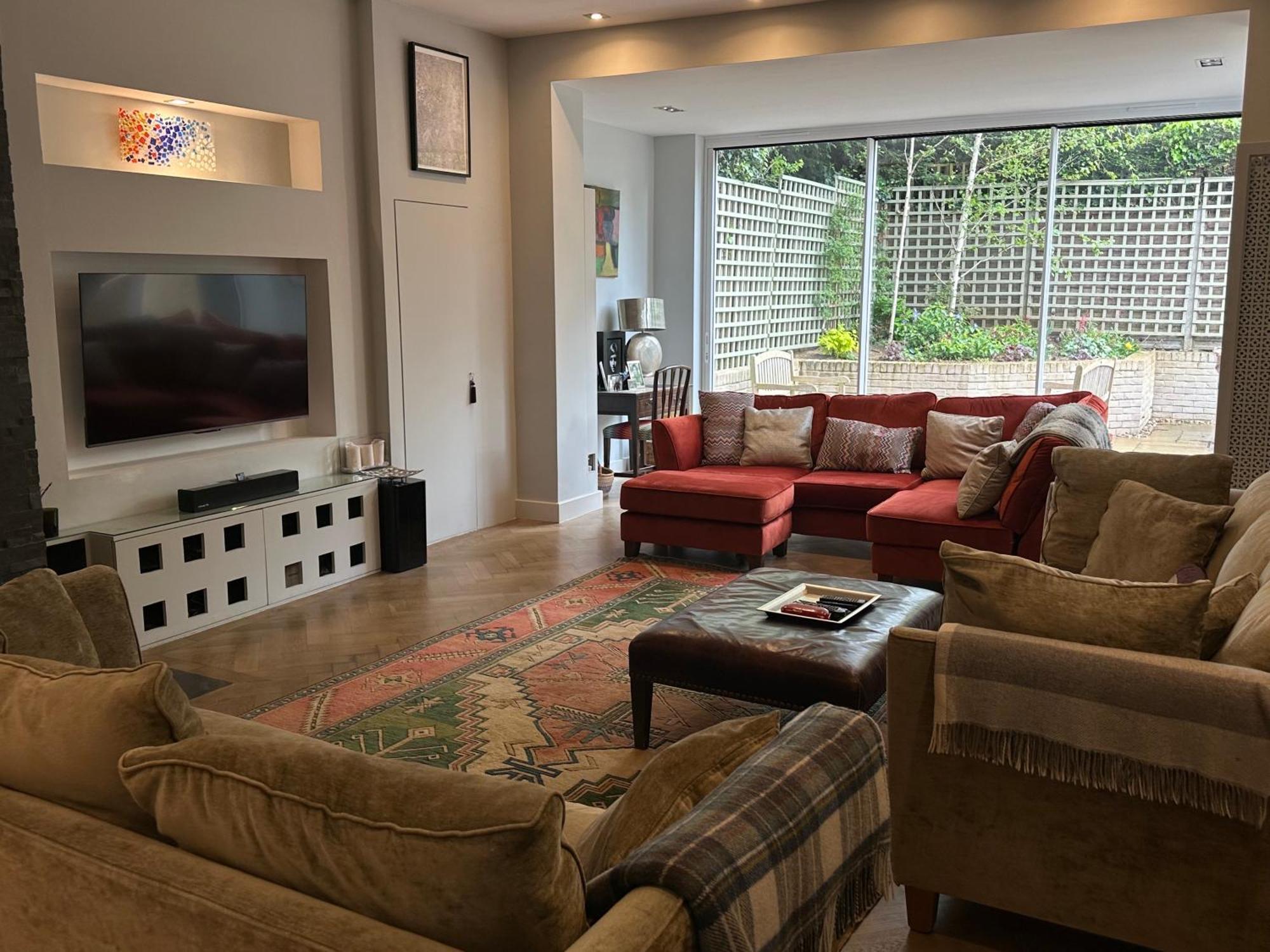 Wimbledon Tennis House With Hot Tub; 4 Minute Walk