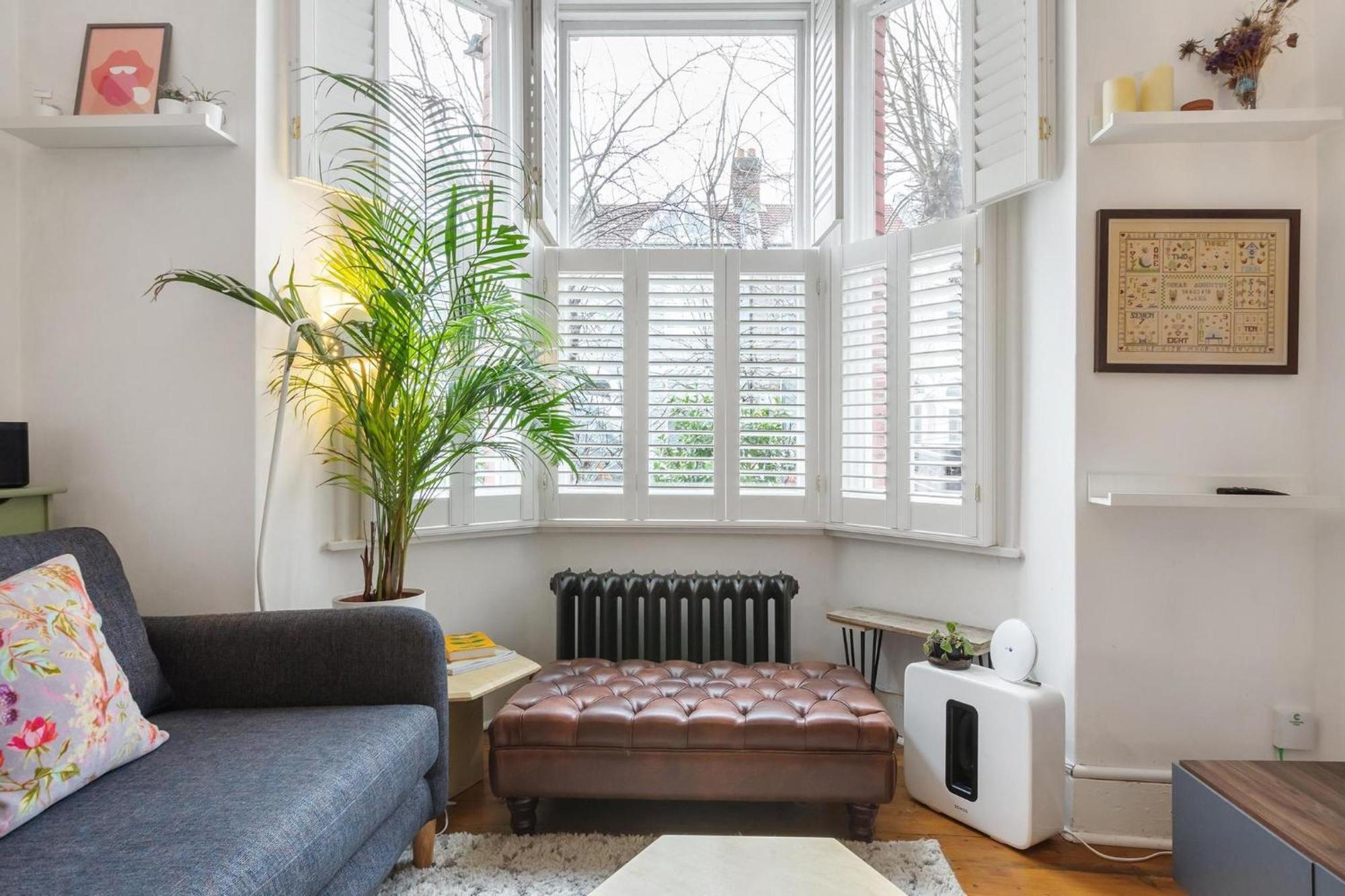 Garden Flat. Tottenham Hale. 20mins2central London