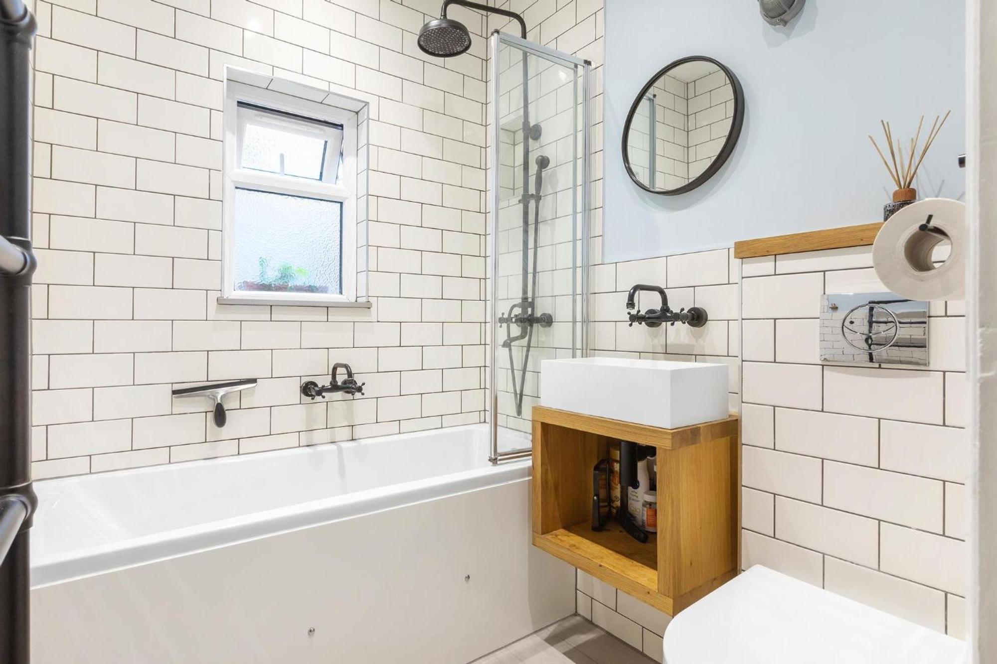 Apartment Garden Flat. Tottenham Hale. 20mins2central *