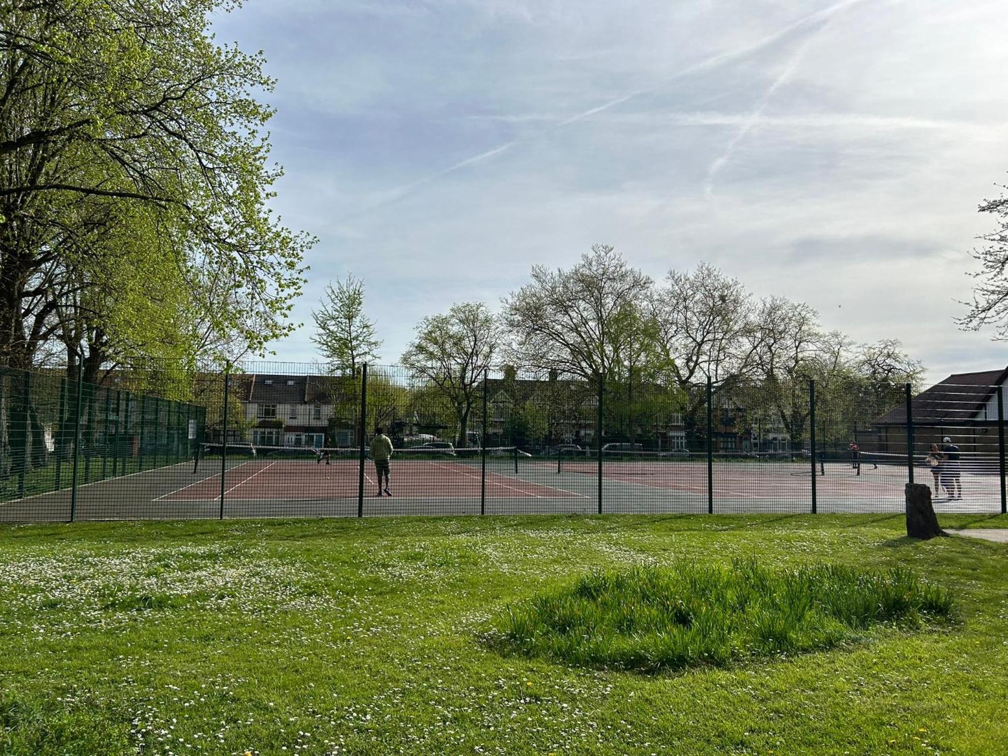 Apartment Stylish 2 Bed In East Ham, Close To Excel London