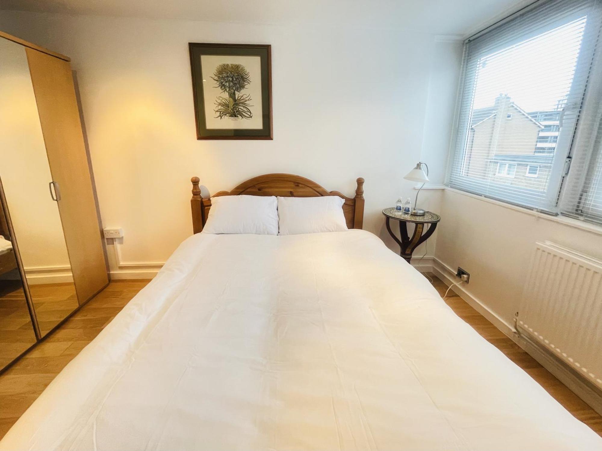 Newly Renovated 2br In The Heart Of Apartment *