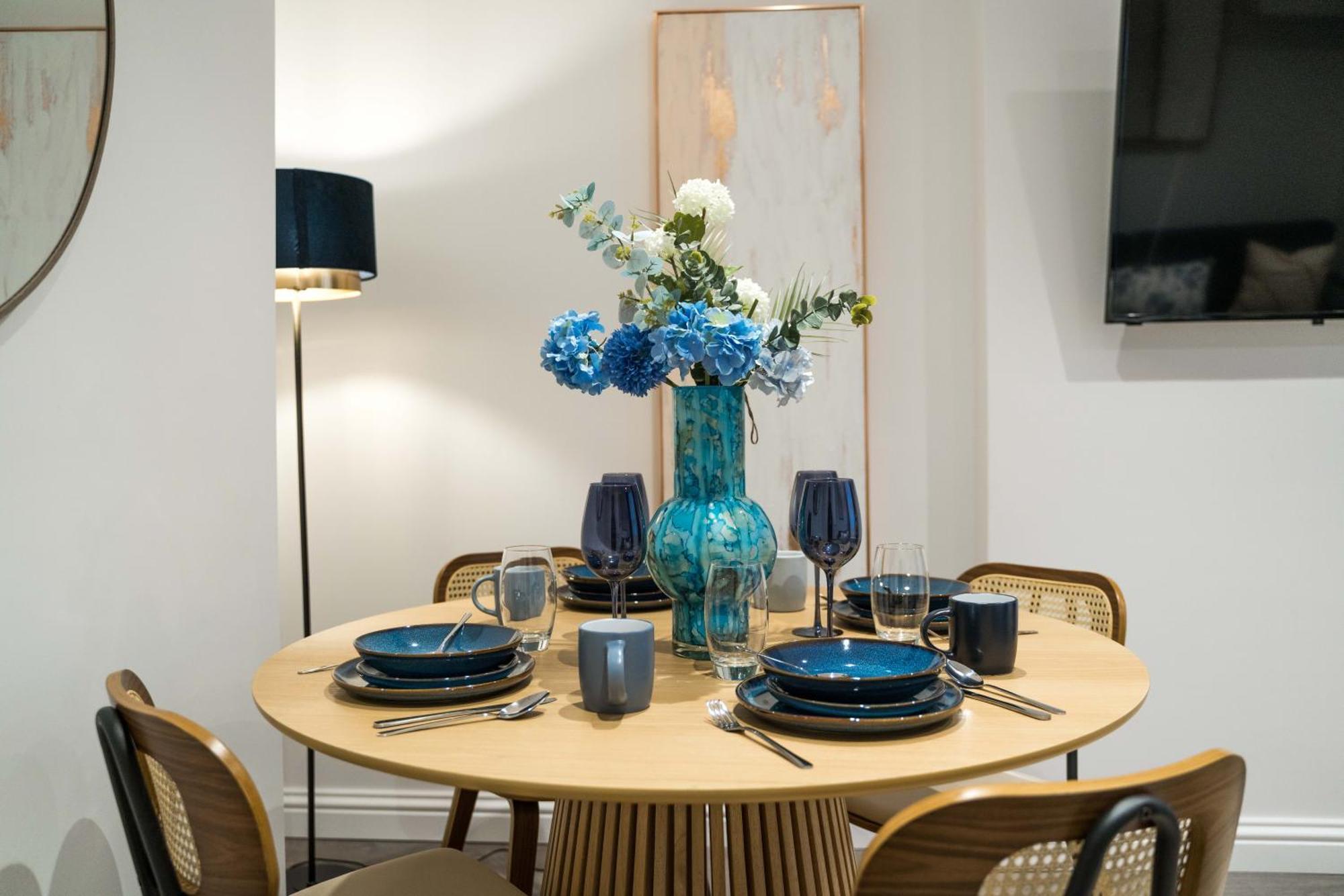 Apartment Bc1 Westkensington-baronscourt-luxuryonebed-10minpicadilly *