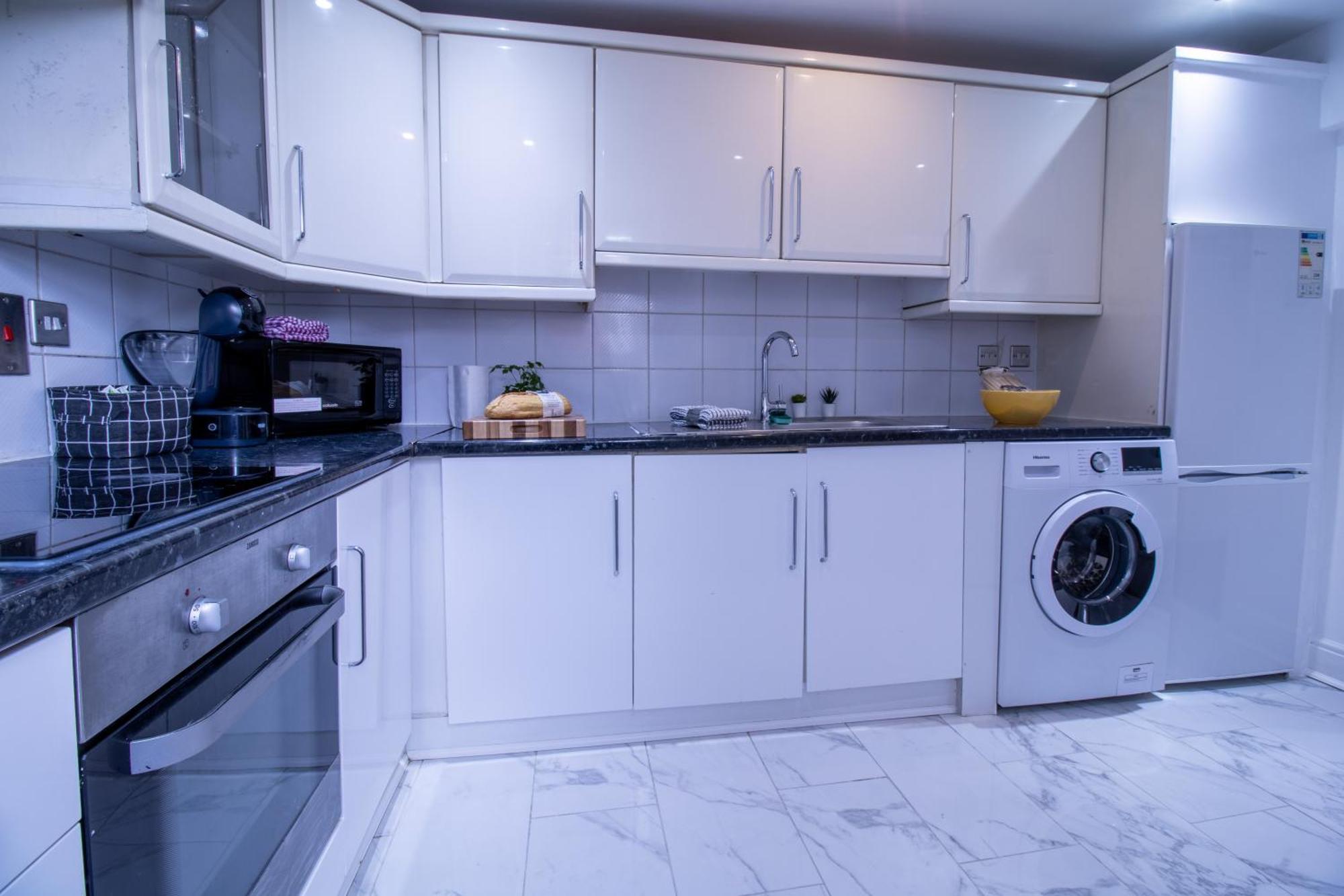 Luxurious 1-bedroom Penthouse On Oxford Street 11g Apartamento Londres