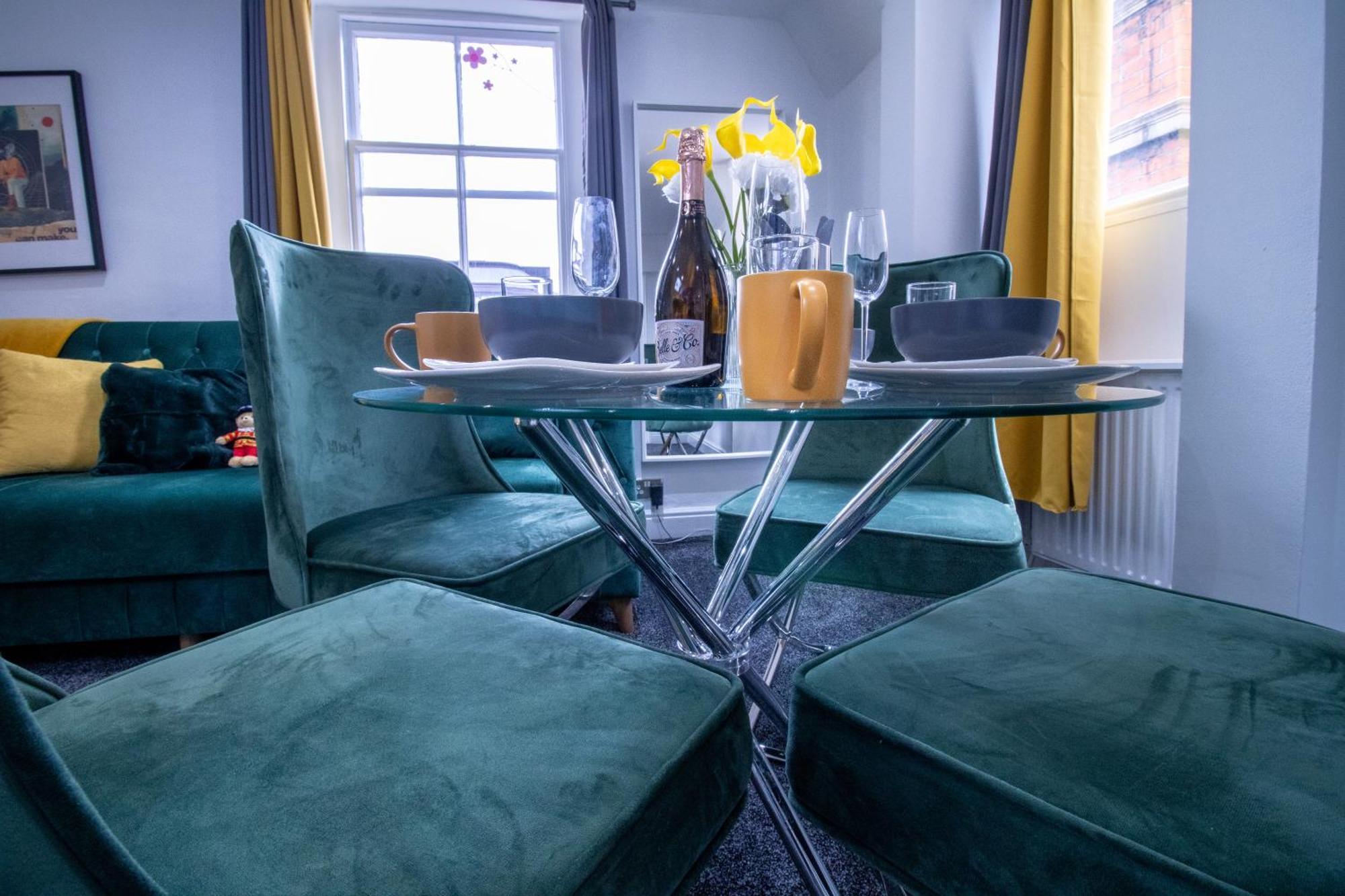 Luxurious 1-bedroom Penthouse On Oxford Street 11g Apartamento *