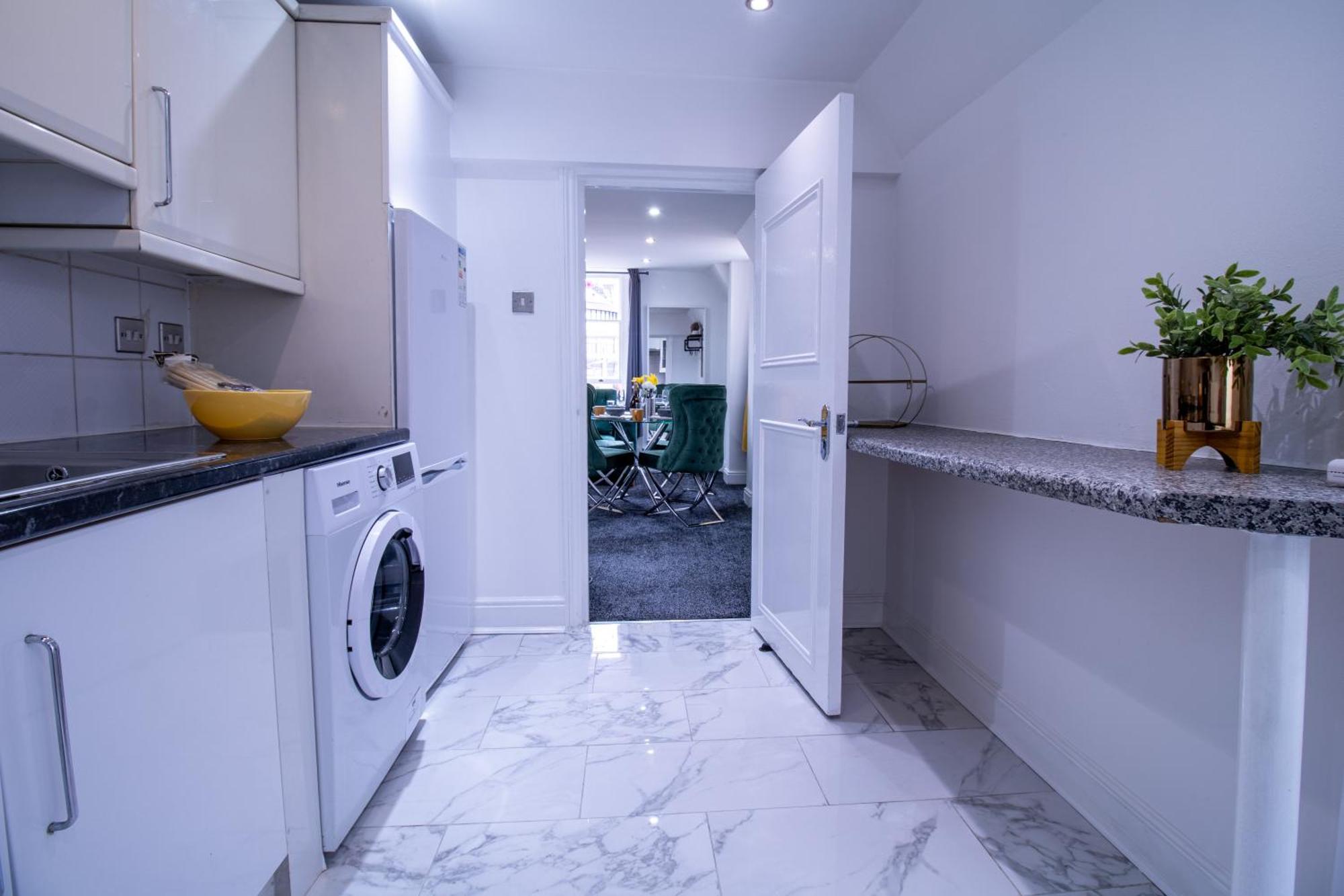 Luxurious 1-bedroom Penthouse On Oxford Street 11g Londres