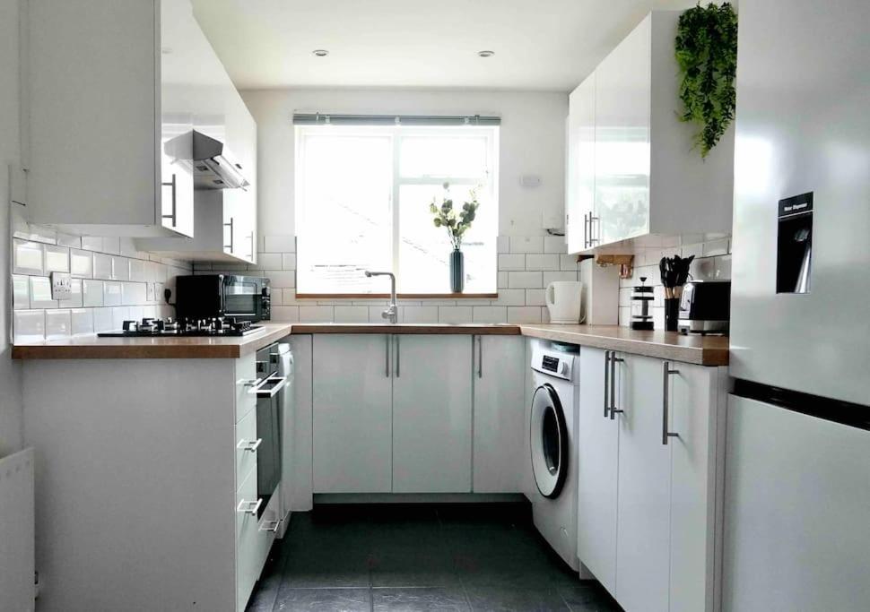 5 Bed Luxury Ferienhaus *