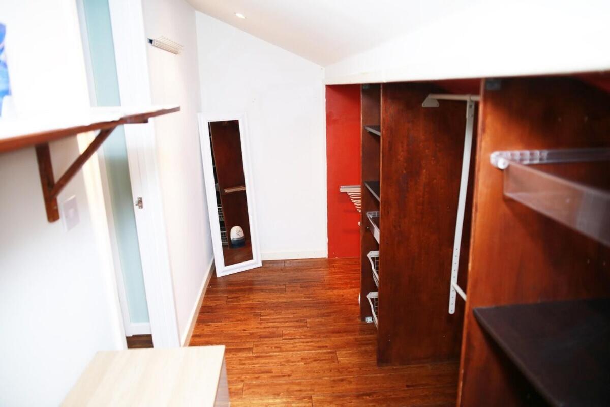 Superb Stonewall Terrace Holiday home