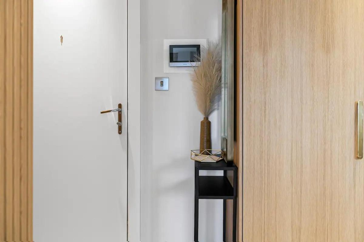 Luxury Flat With View Battersea Pass The Keys London
