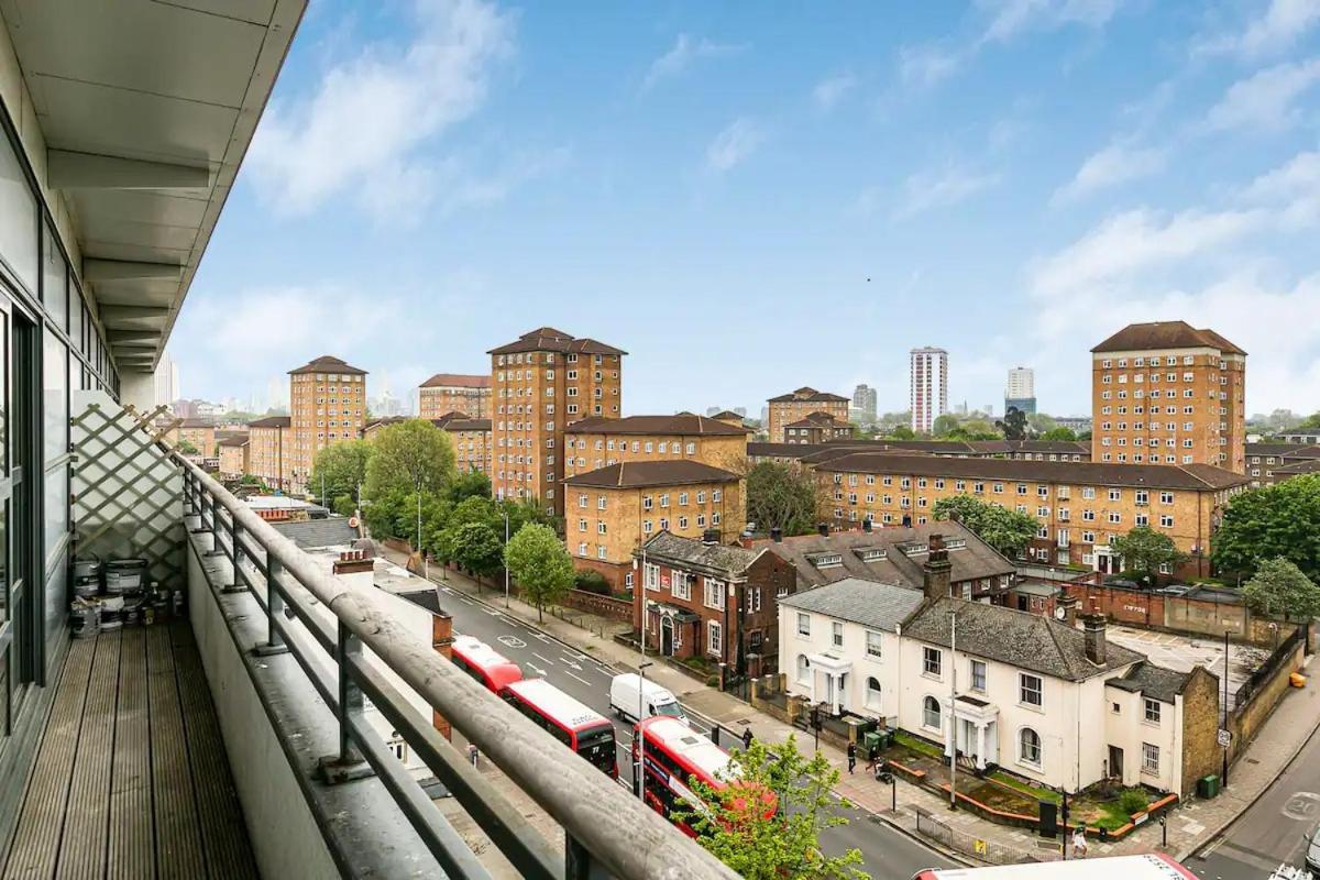 Luxury Flat With View Battersea Pass The Keys Apartment