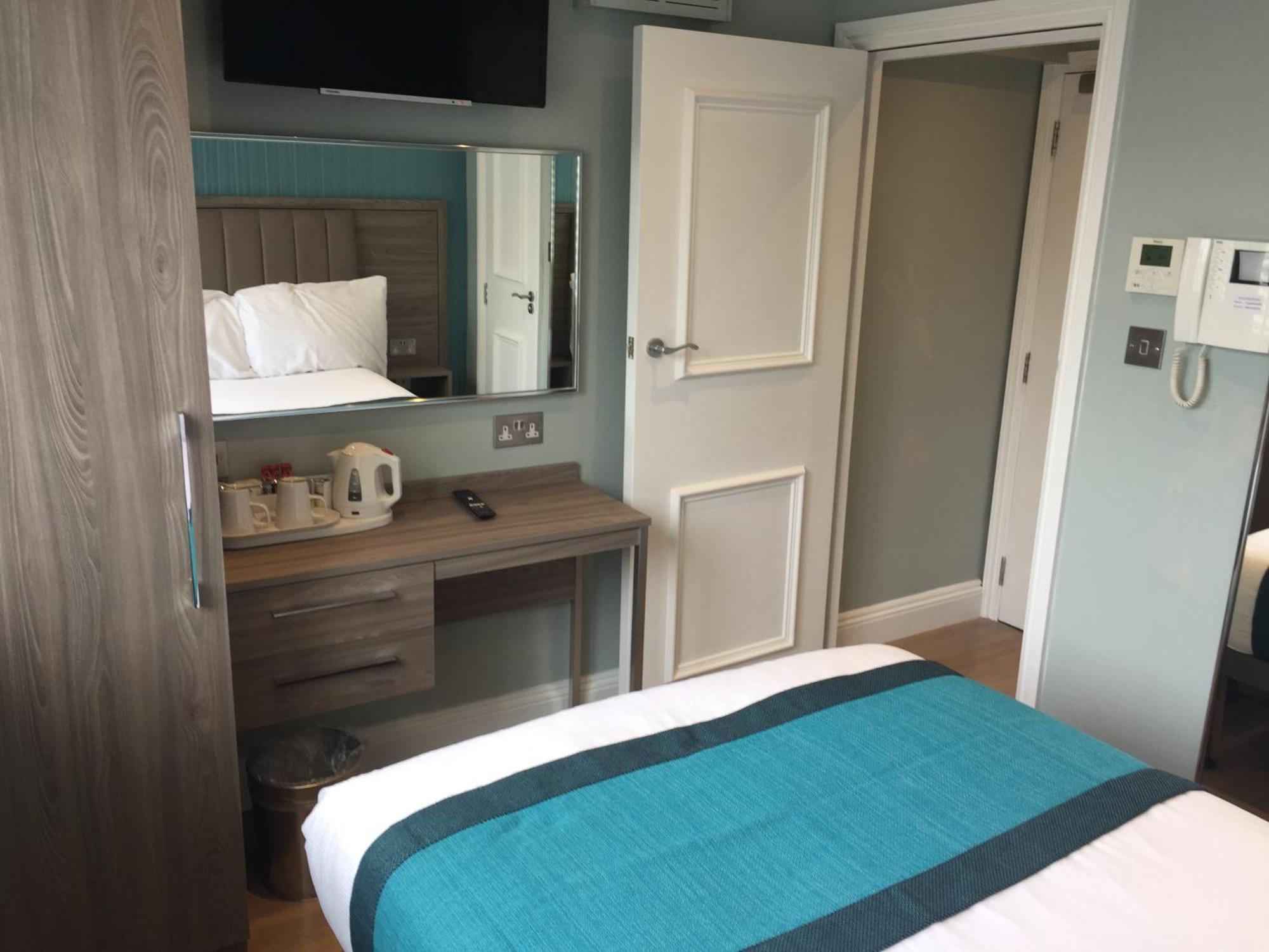 Apartment Sw1 London