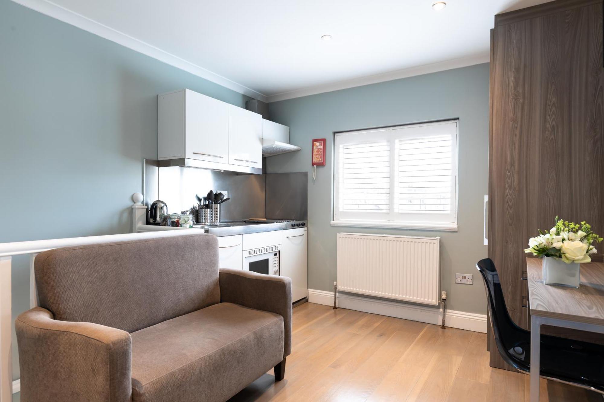 Apartment Sw1 London