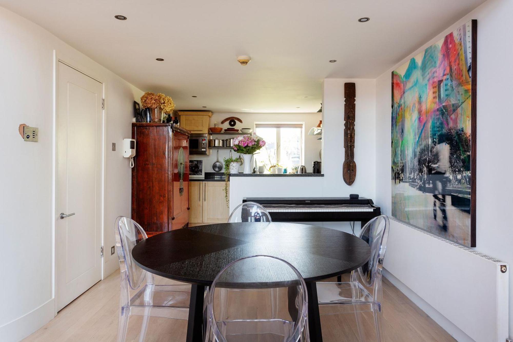 Veeve - Celestial Loft Apartment *