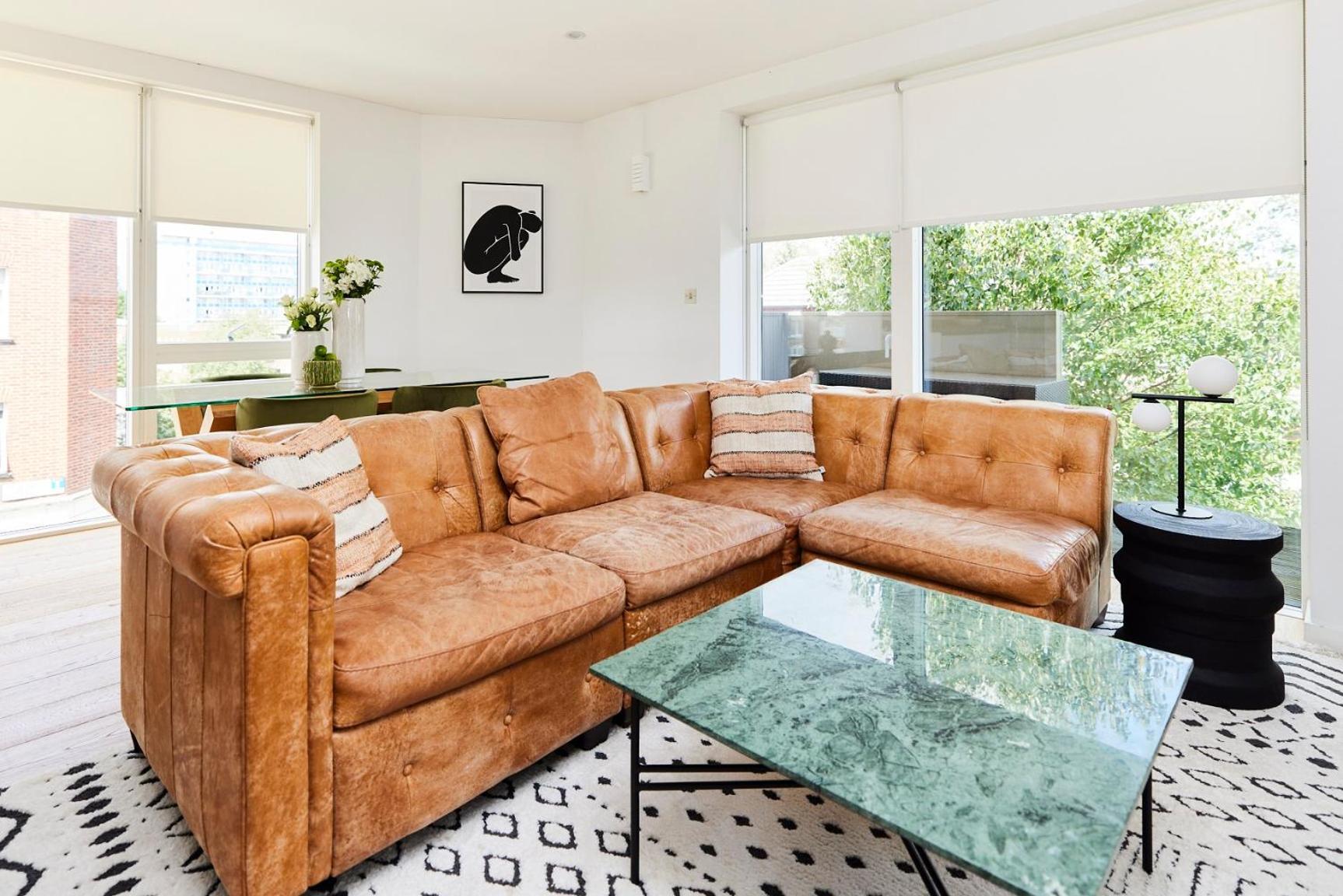 The Copenhagen Place - Enchanting 2bdr Flat With Balcony *
