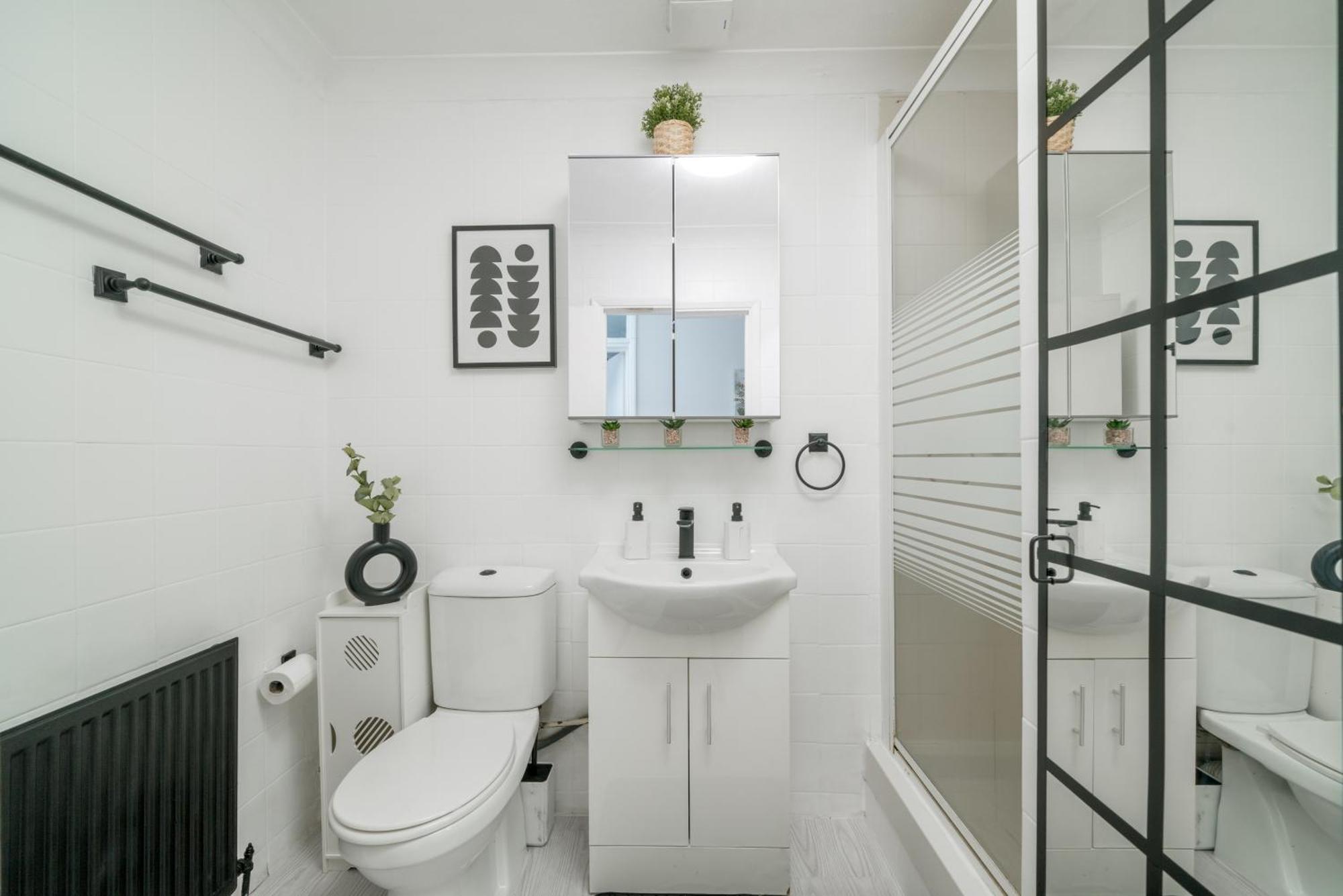Cosy 2 Bedroom Chelsea With Private Terrace London