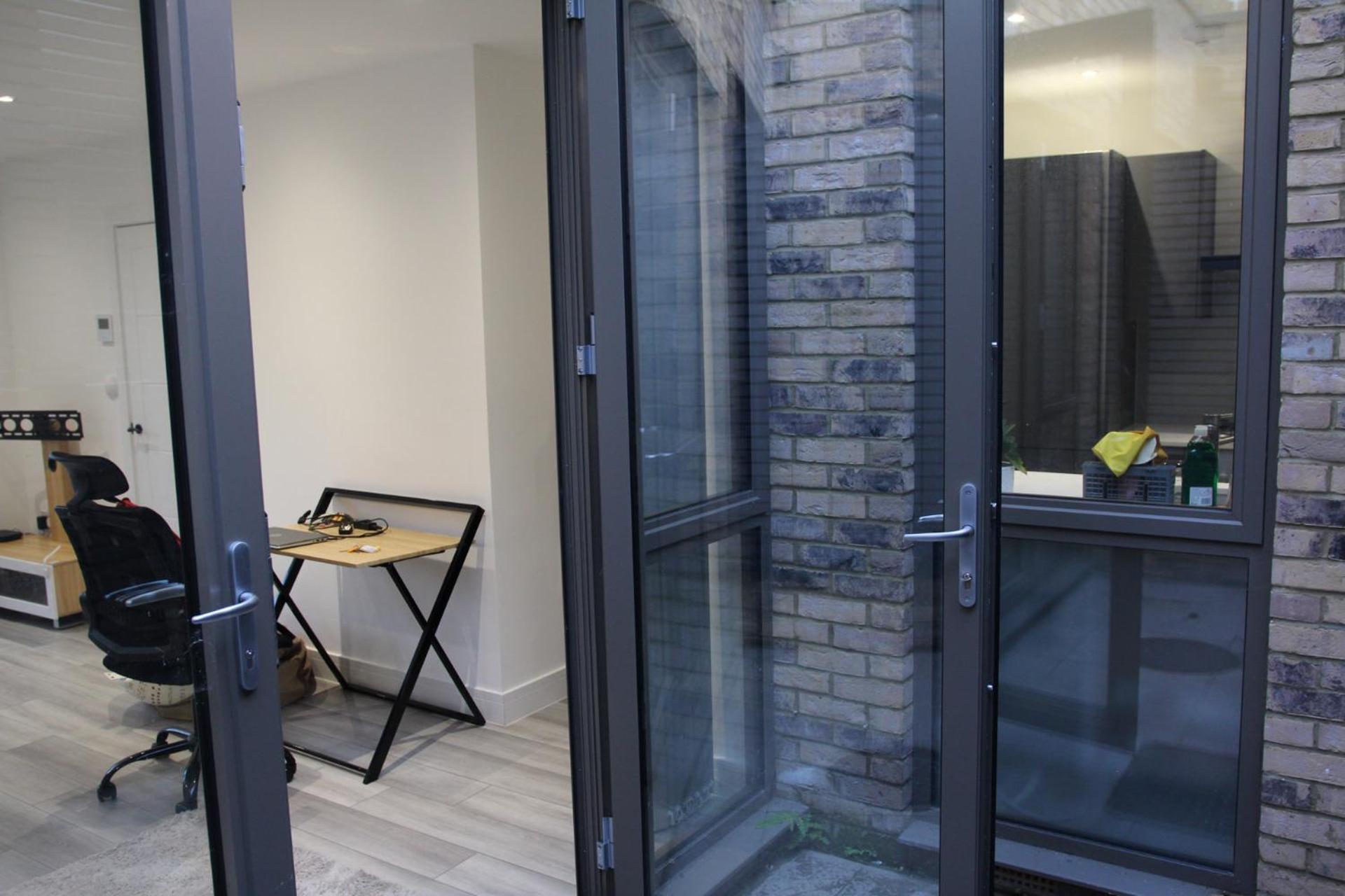 Brand New Greenwich House-heart Of London-great Connections To