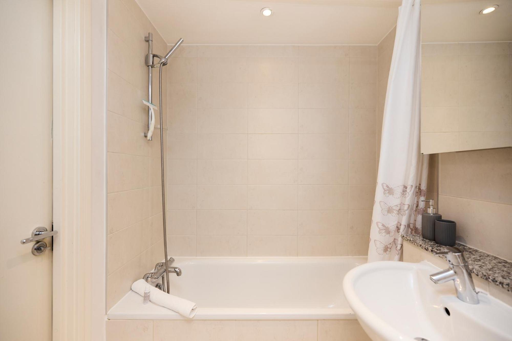 The River Thames Hideout - Modern 1bdr Flat * London